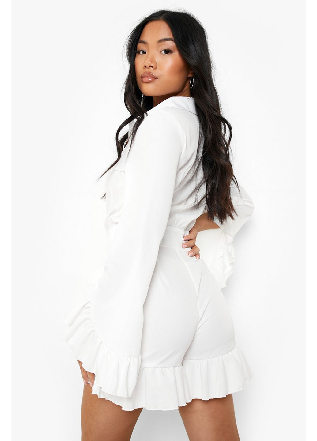 Комбинезон Boohoo комбинезон-шорты однотонный белый кэжуал полиэстер