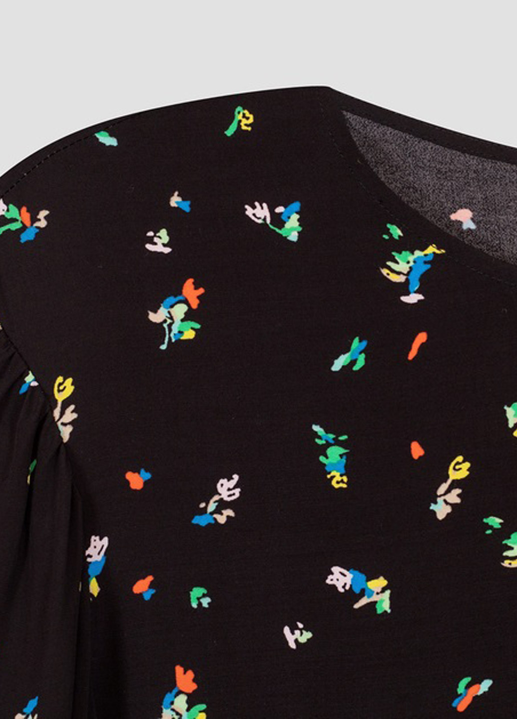 Чёрная блуза & Other Stories