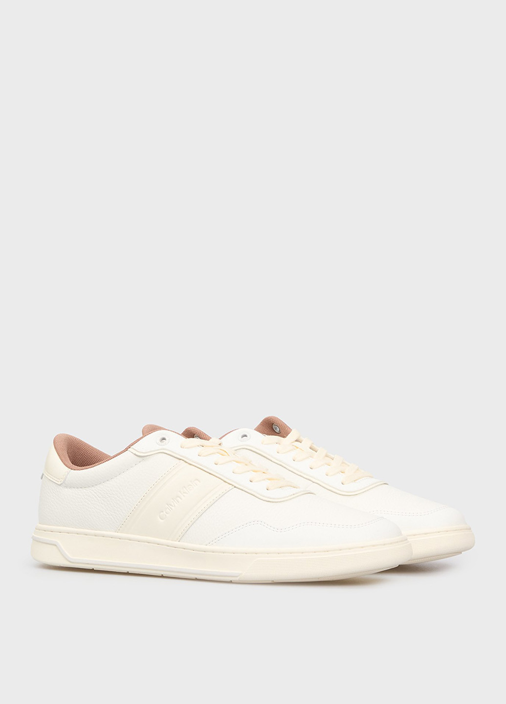 Молочные демисезонные кроссовки Calvin Klein