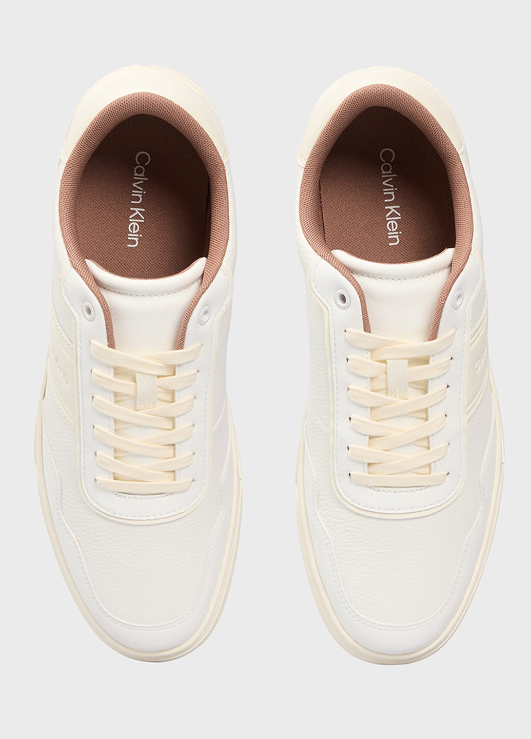Молочные демисезонные кроссовки Calvin Klein