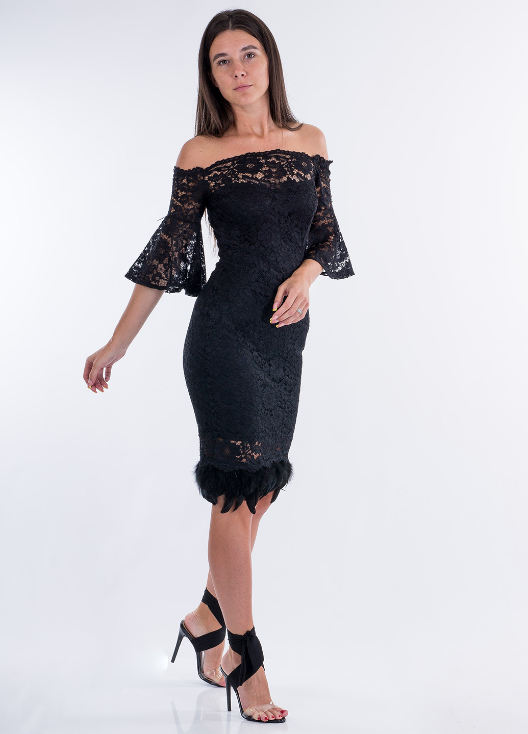 Черное коктейльное платье с открытыми плечами Jessica Wright с цветочным принтом