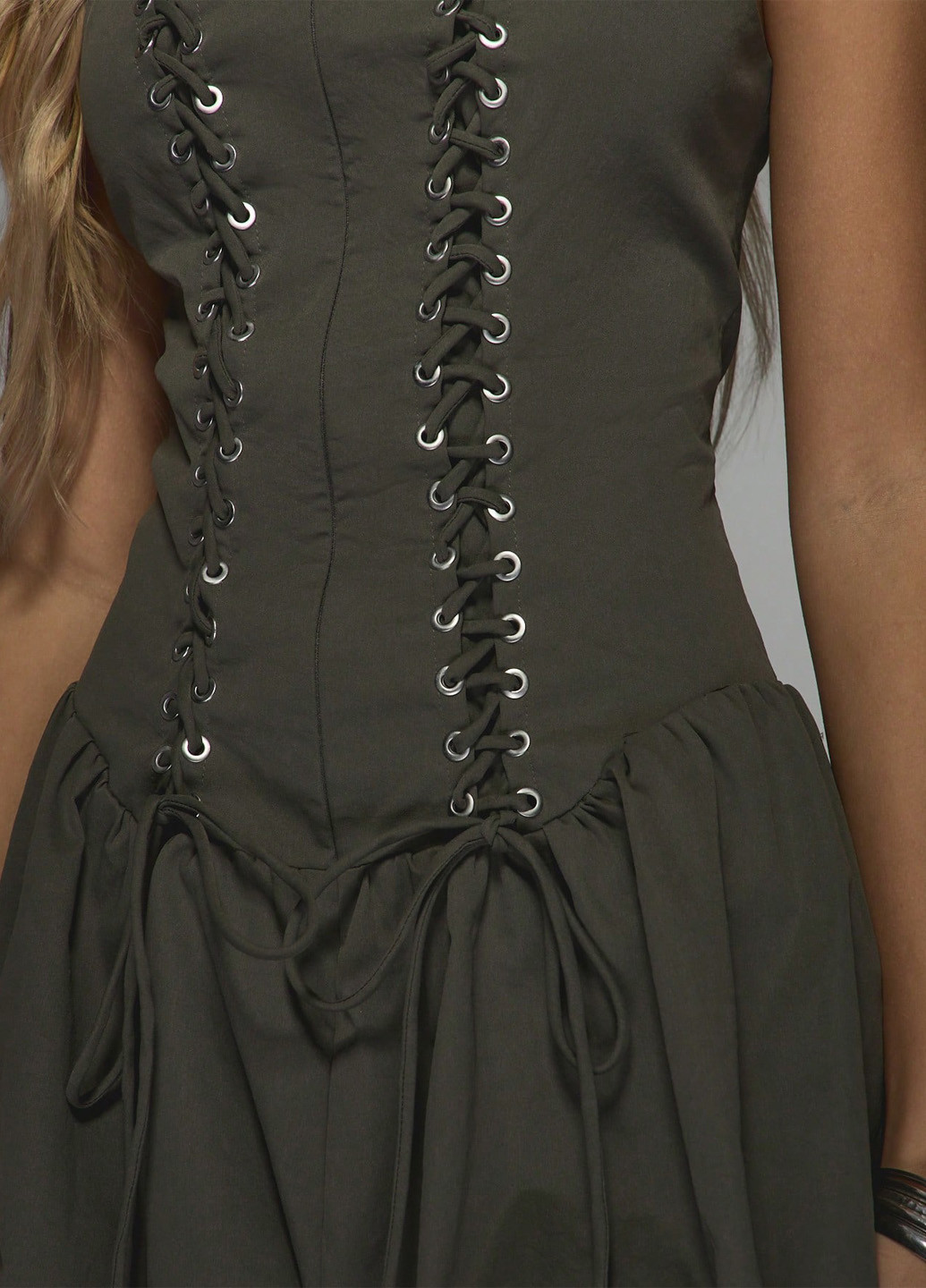 Оливковое (хаки) кэжуал платье баллон SHEIN однотонное