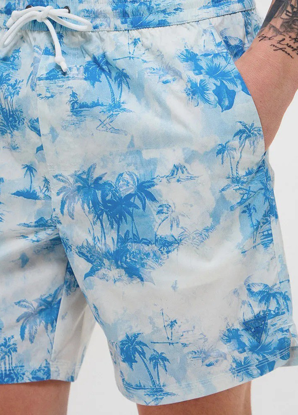 Шорти Guess (369667530)