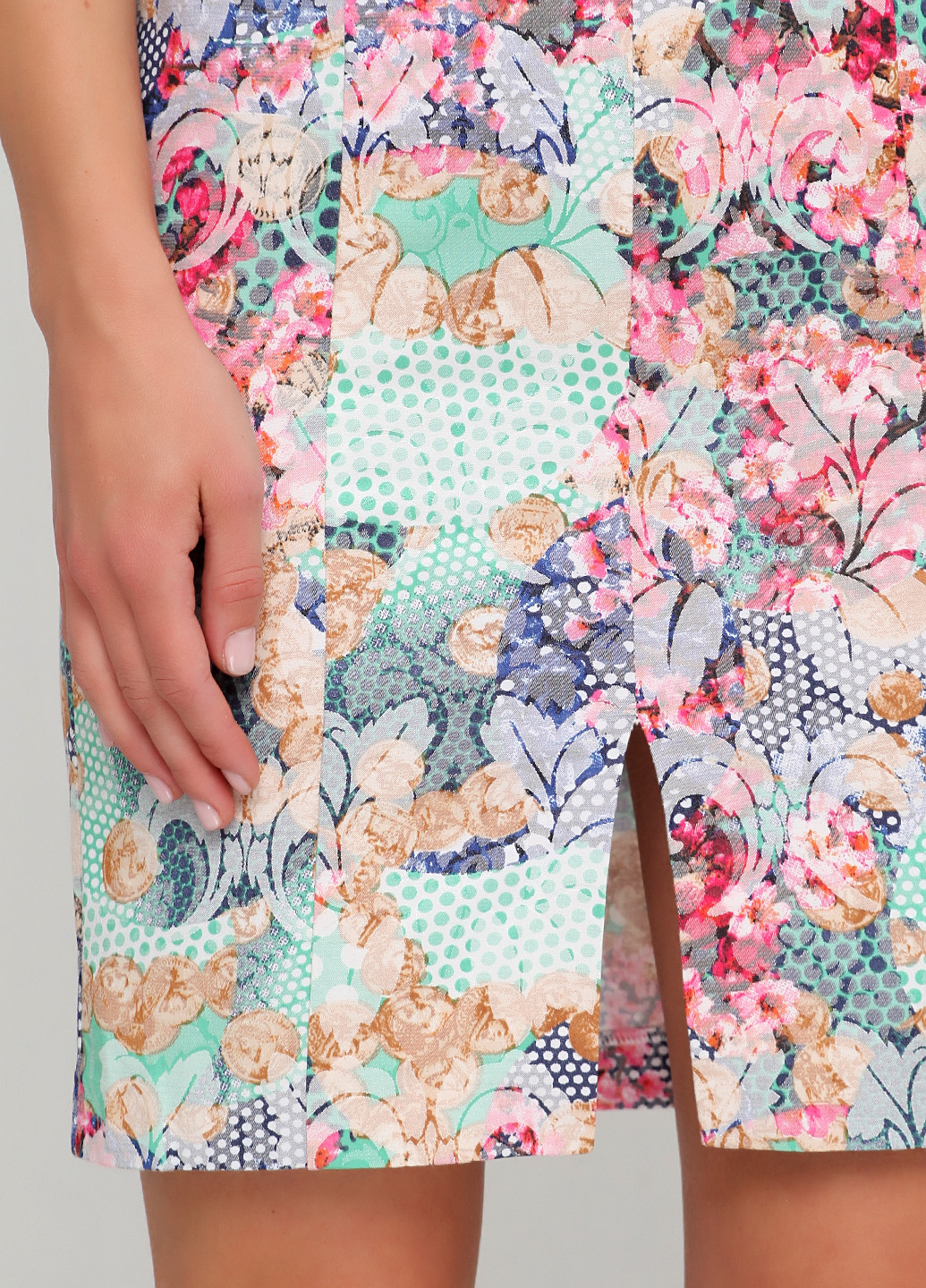 Мятное кэжуал платье футляр Sassofono с цветочным принтом