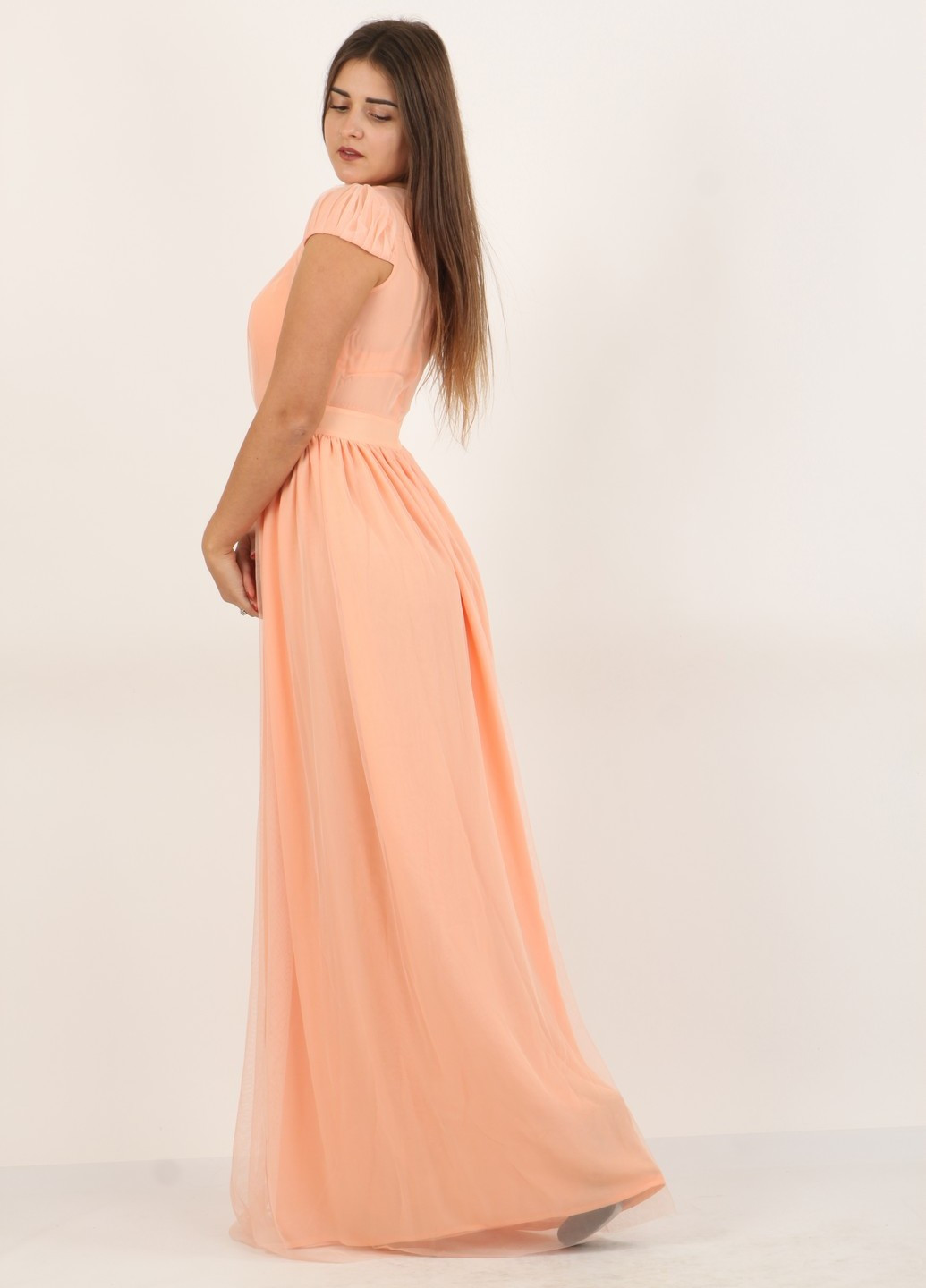 Персиковое вечернее платье Enna Levoni однотонное