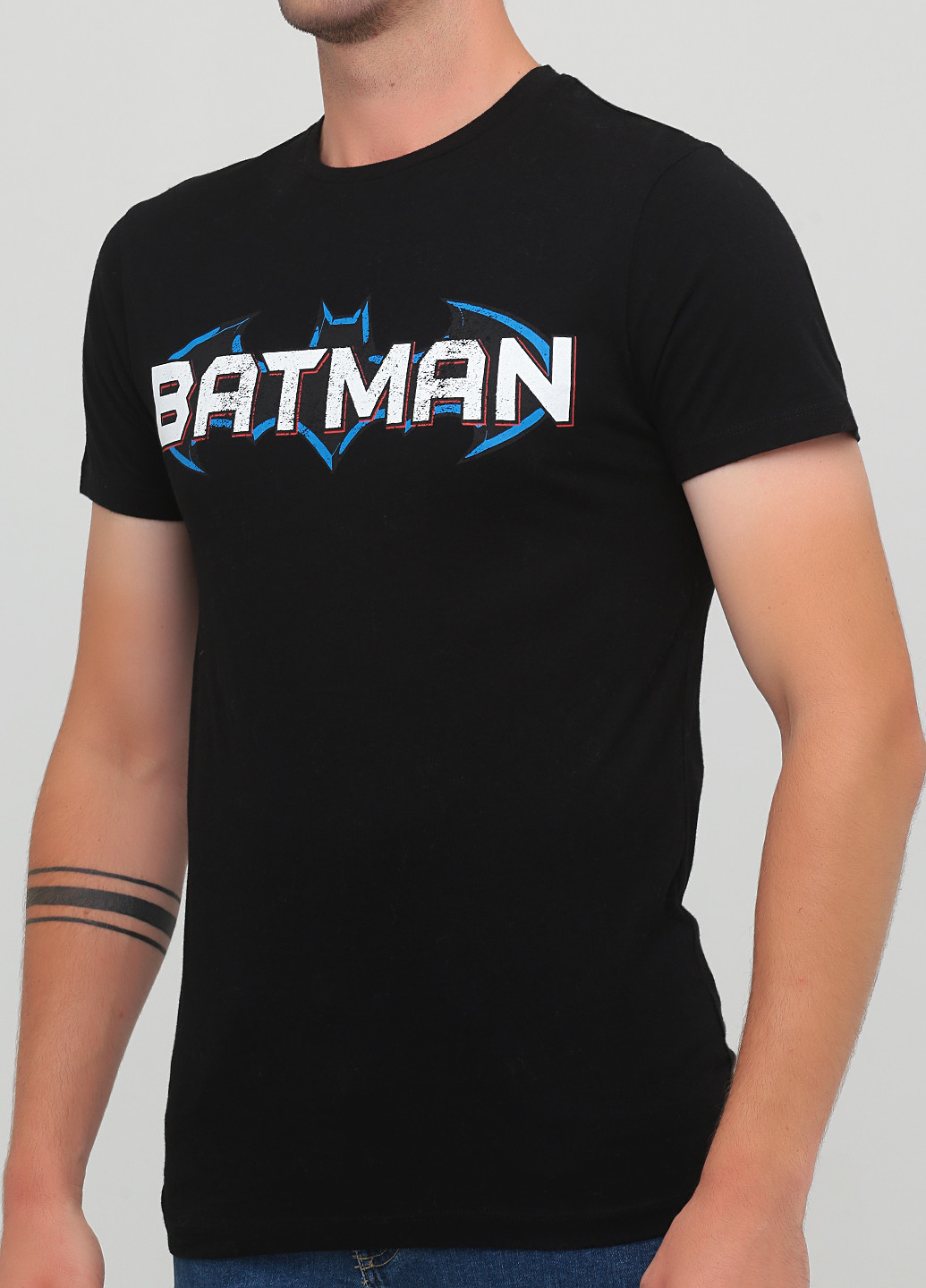 Чорна футболка Universal