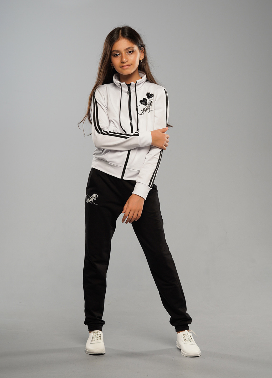 Спортивний костюм з написами Sinthia (192445485)