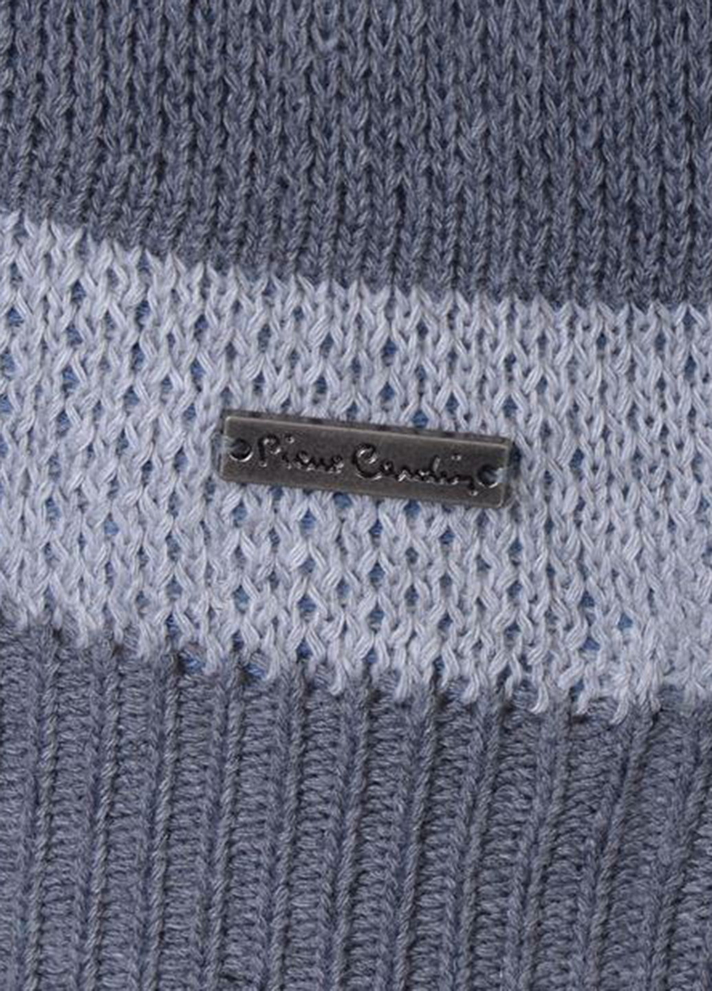 Серый демисезонный свитер Pierre Cardin