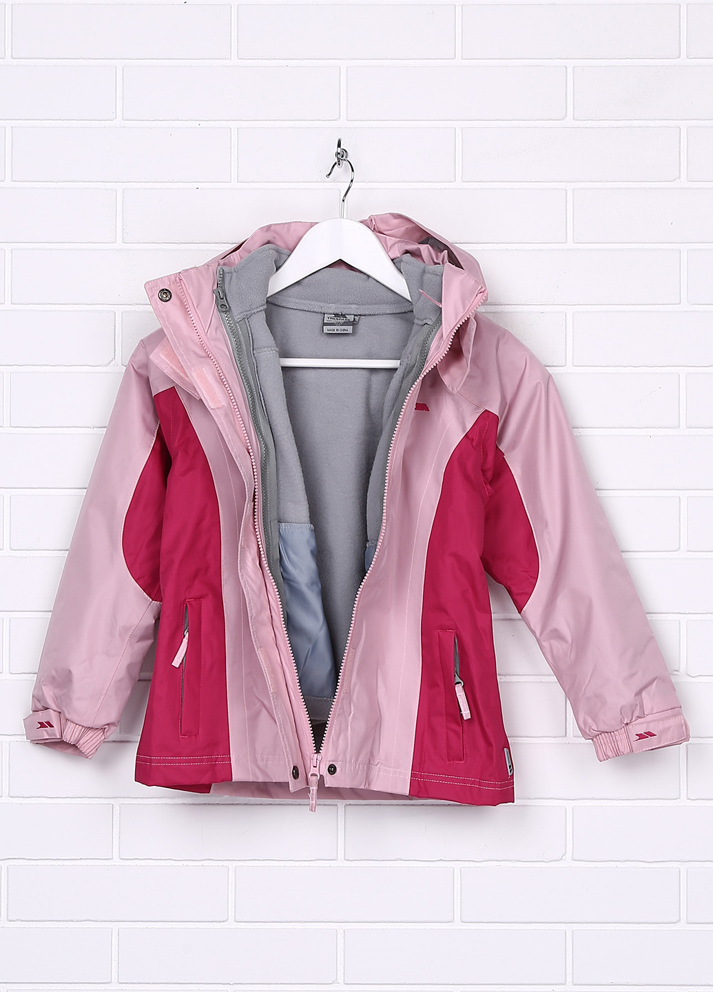 Светло-розовая демисезонная куртка Trespass