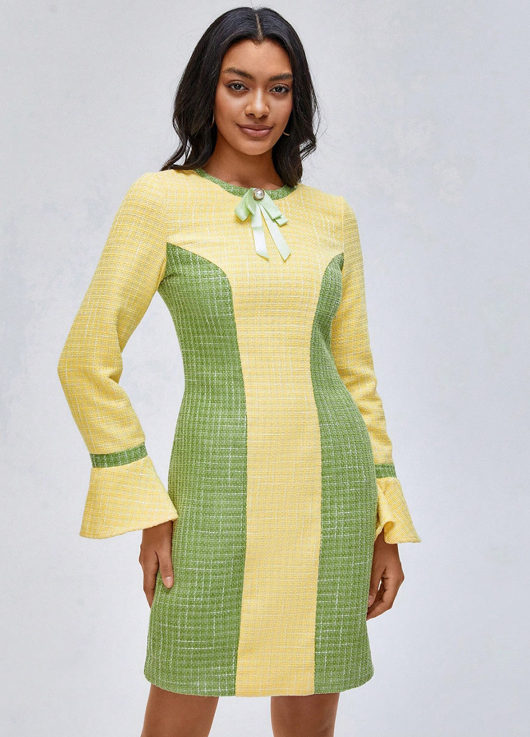 Желтое кэжуал платье футляр SHEIN колор блок