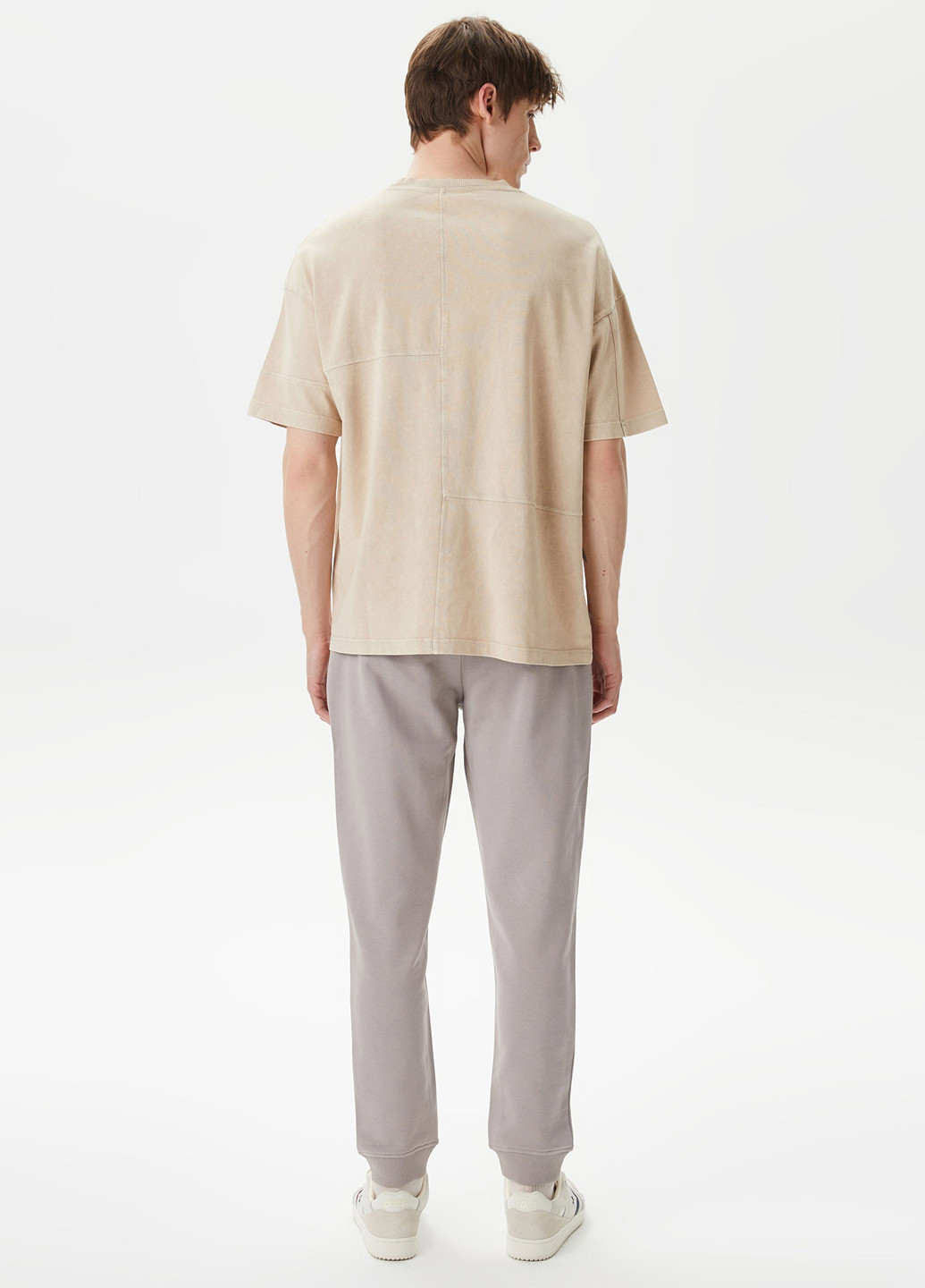 Серые спортивные демисезонные джоггеры брюки UNITED4