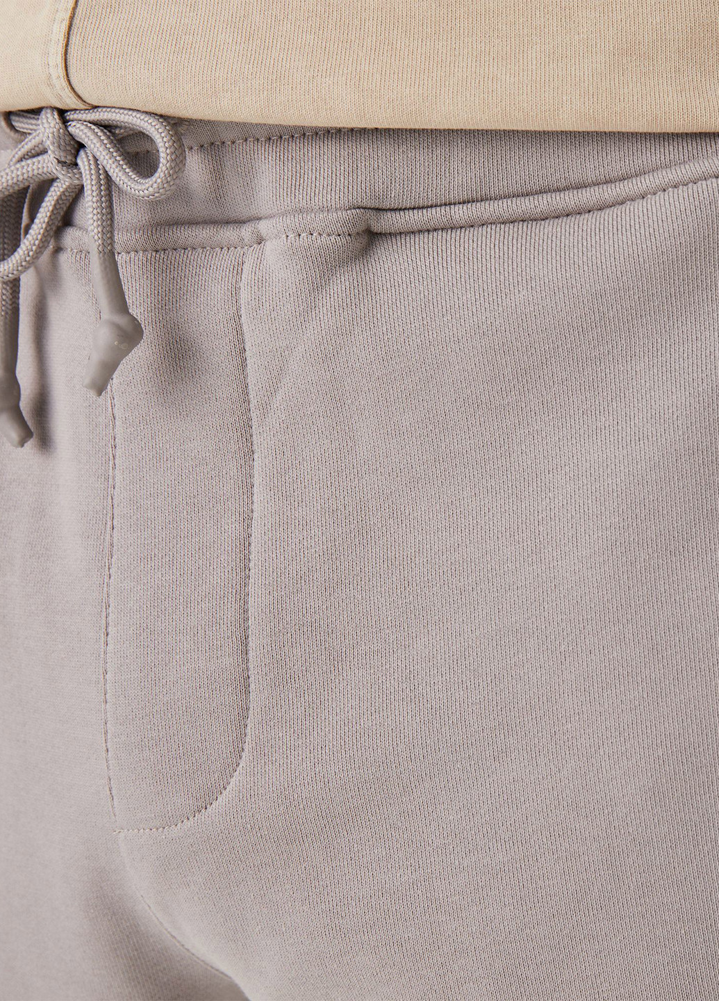 Серые спортивные демисезонные джоггеры брюки UNITED4