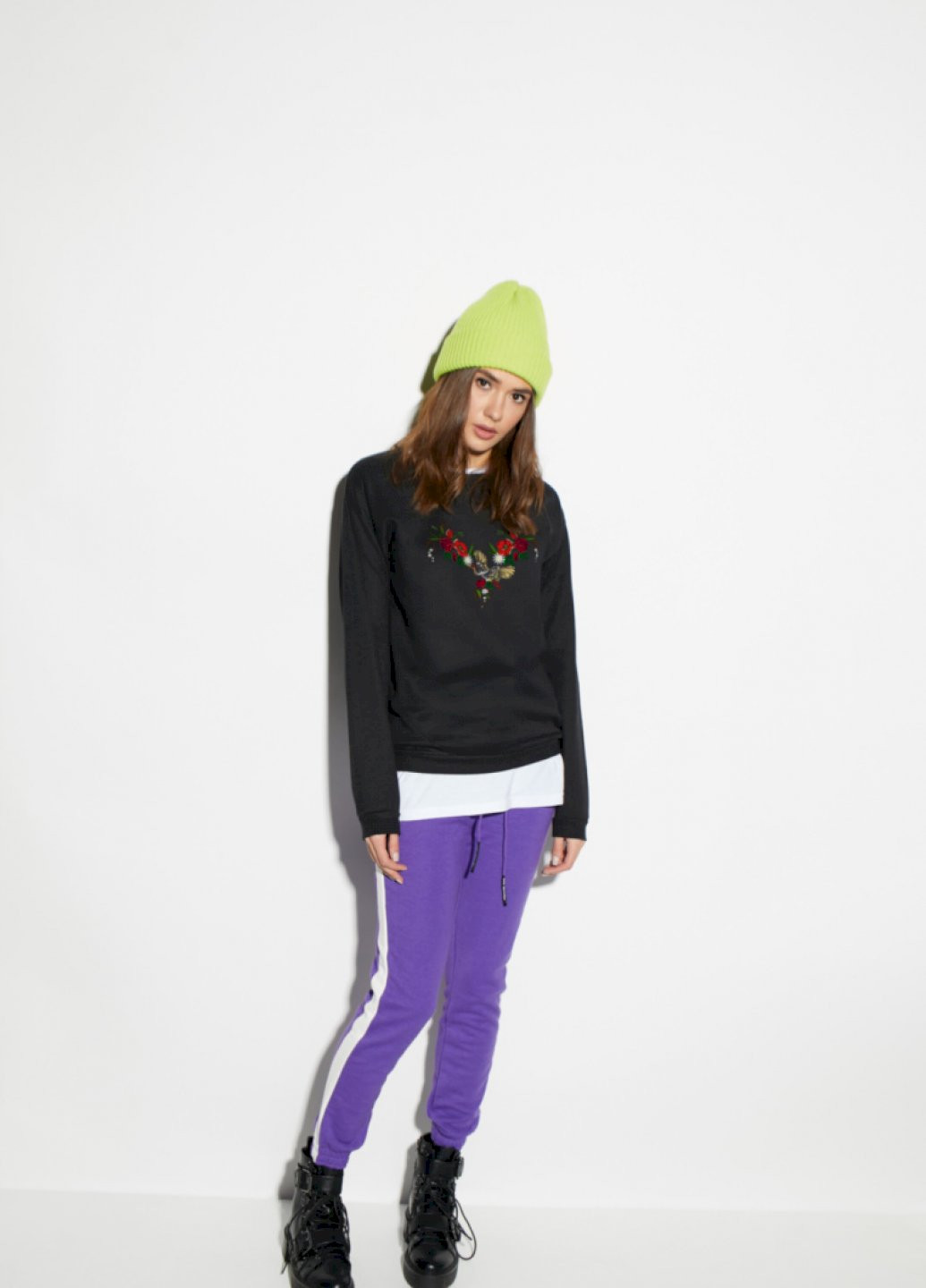 Чорний світшот жіночий /no flis/ YAPPI малюнок (251467771)