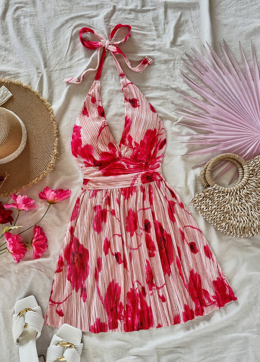 Комбинированное коктейльное платье с открытой спиной SHEIN с цветочным принтом