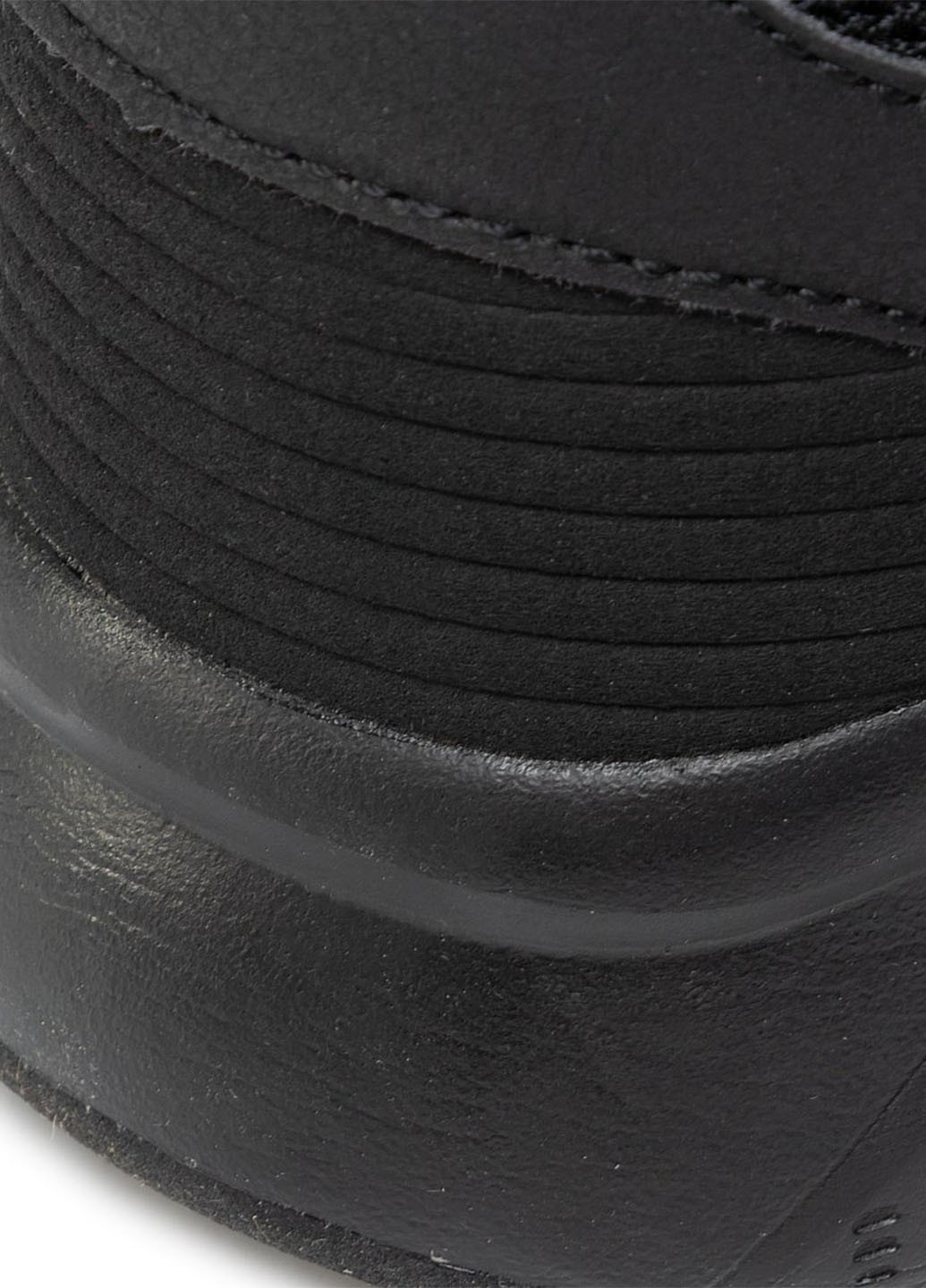 Чорні осінні кросівки Sprandi WP07-181112-01
