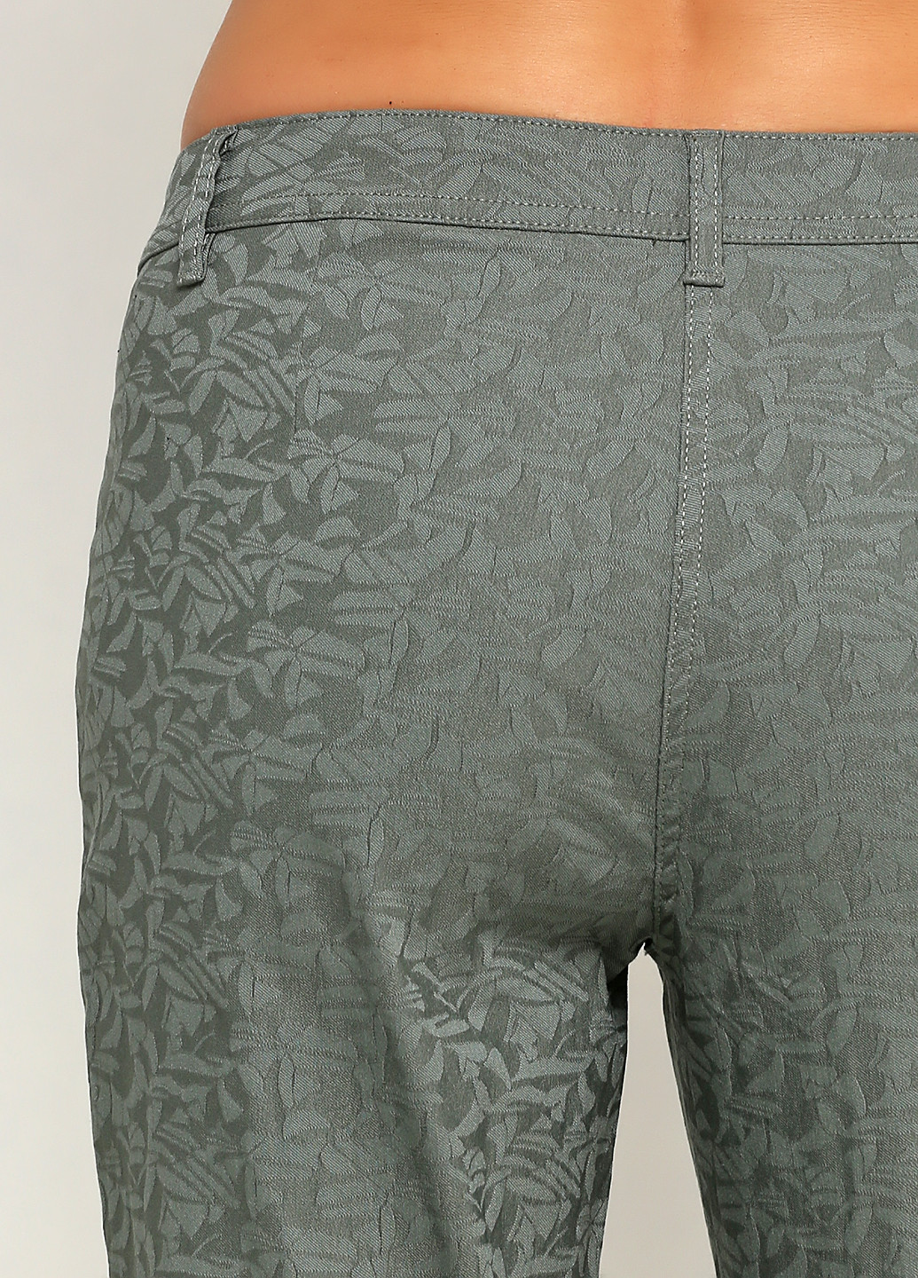 Оливково-зеленые кэжуал демисезонные зауженные брюки Share