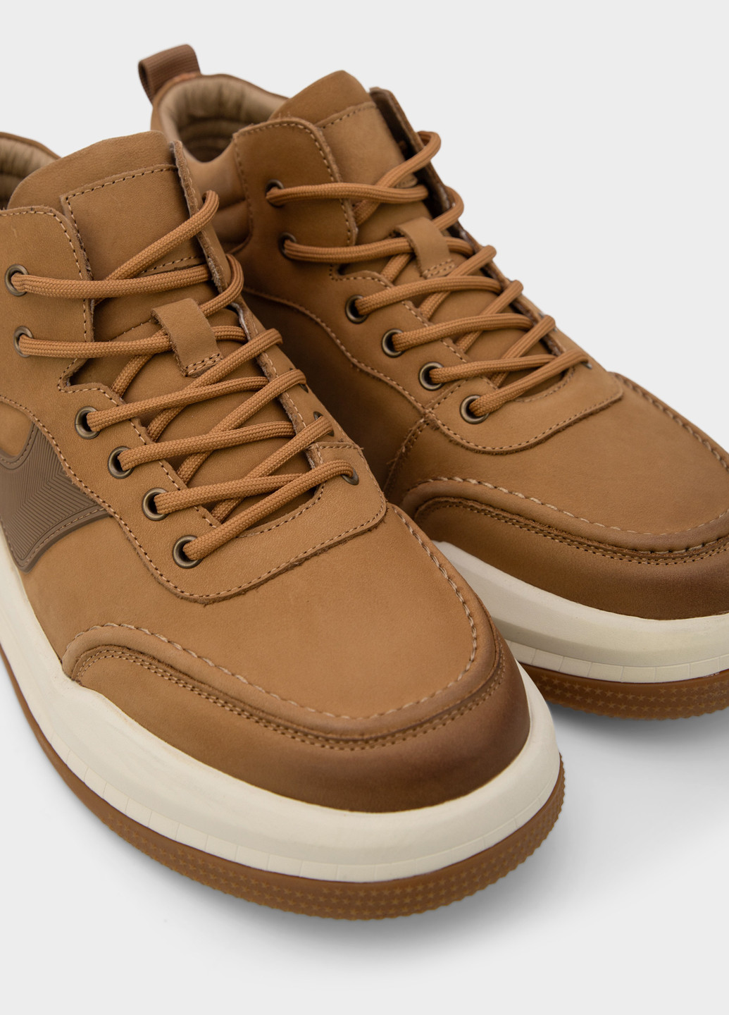 Оранжевые демисезонные кроссовки Respect