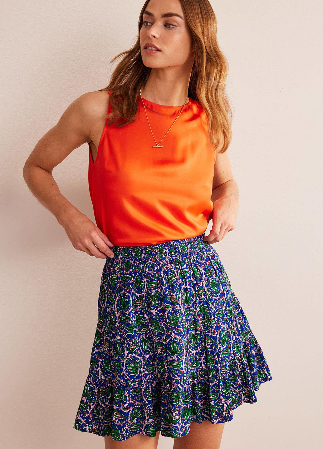 Синяя кэжуал цветочной расцветки юбка Boden клешированная