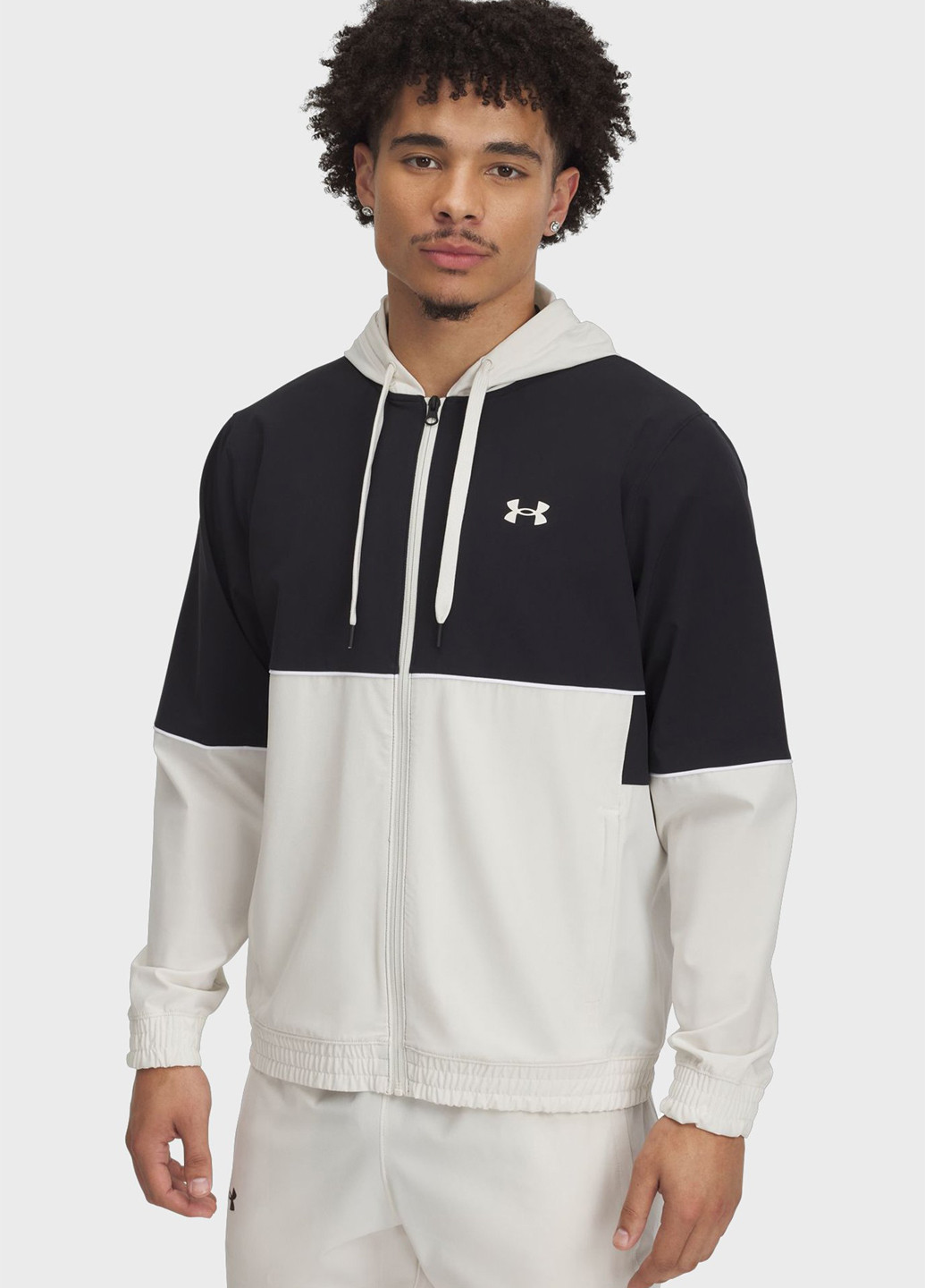Комбинированная демисезонная ветровка Under Armour