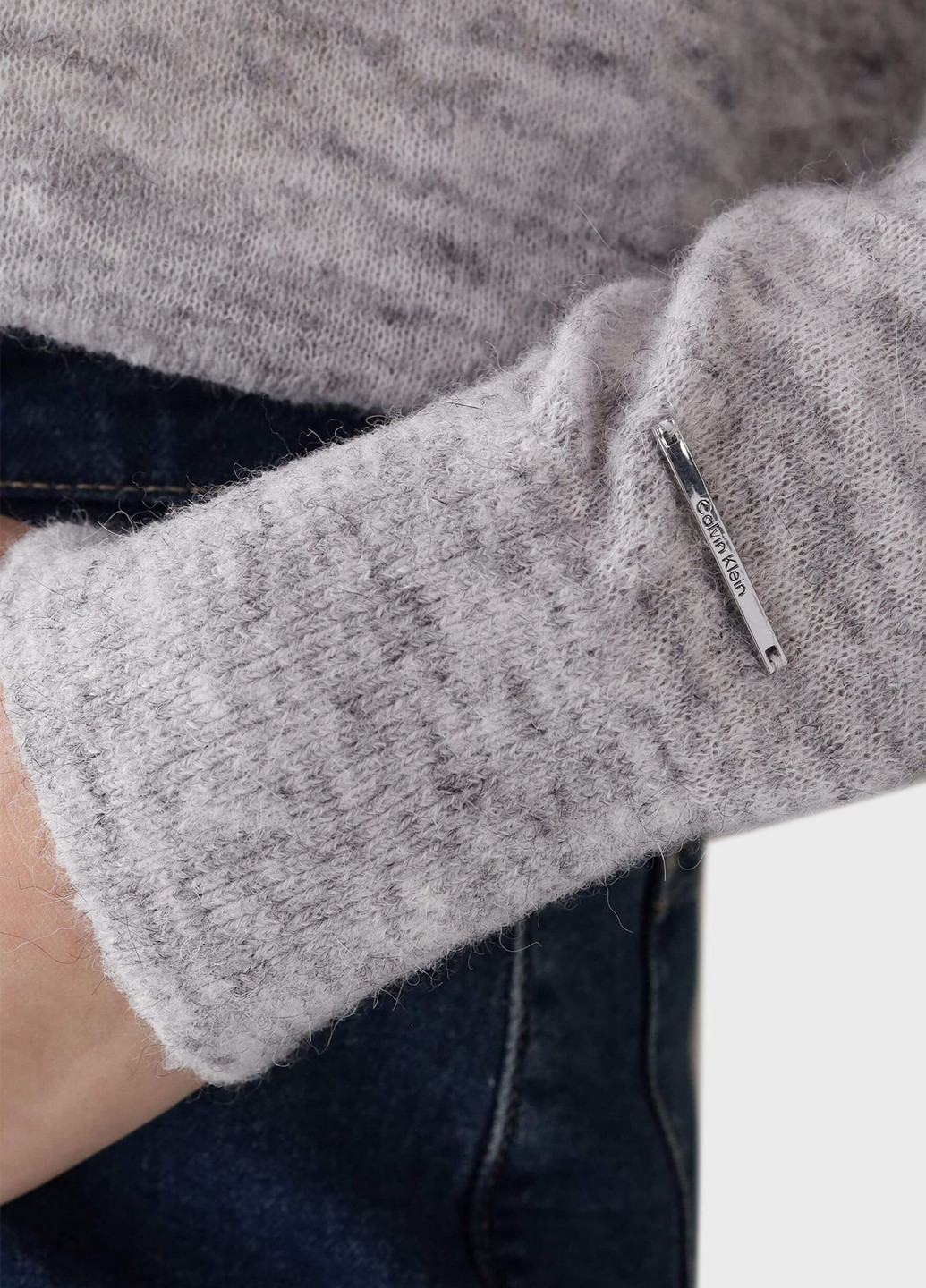 Серо-бежевый зимний джемпер джемпер Calvin Klein