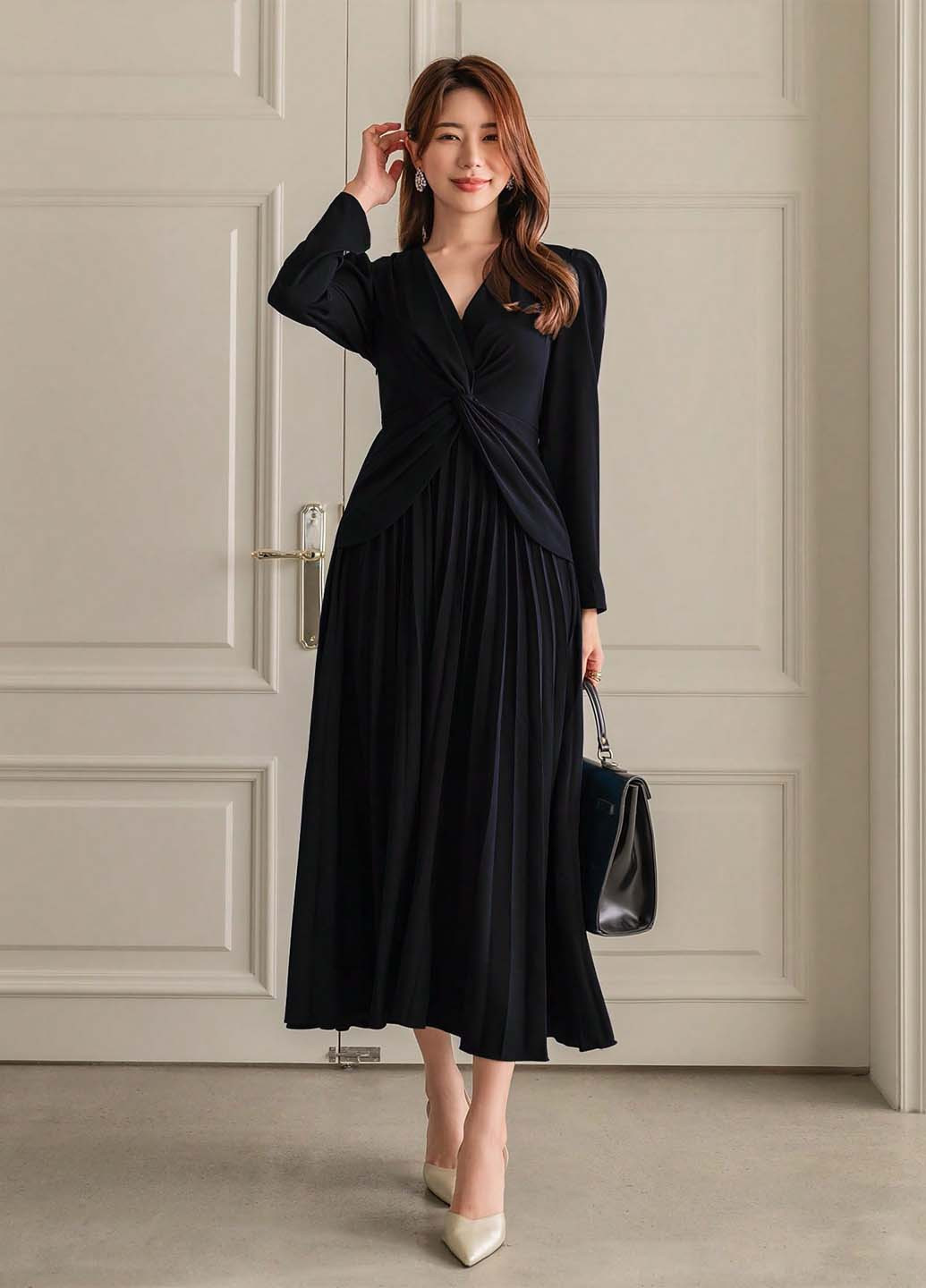 Черное кэжуал платье плиссированное SHEIN однотонное