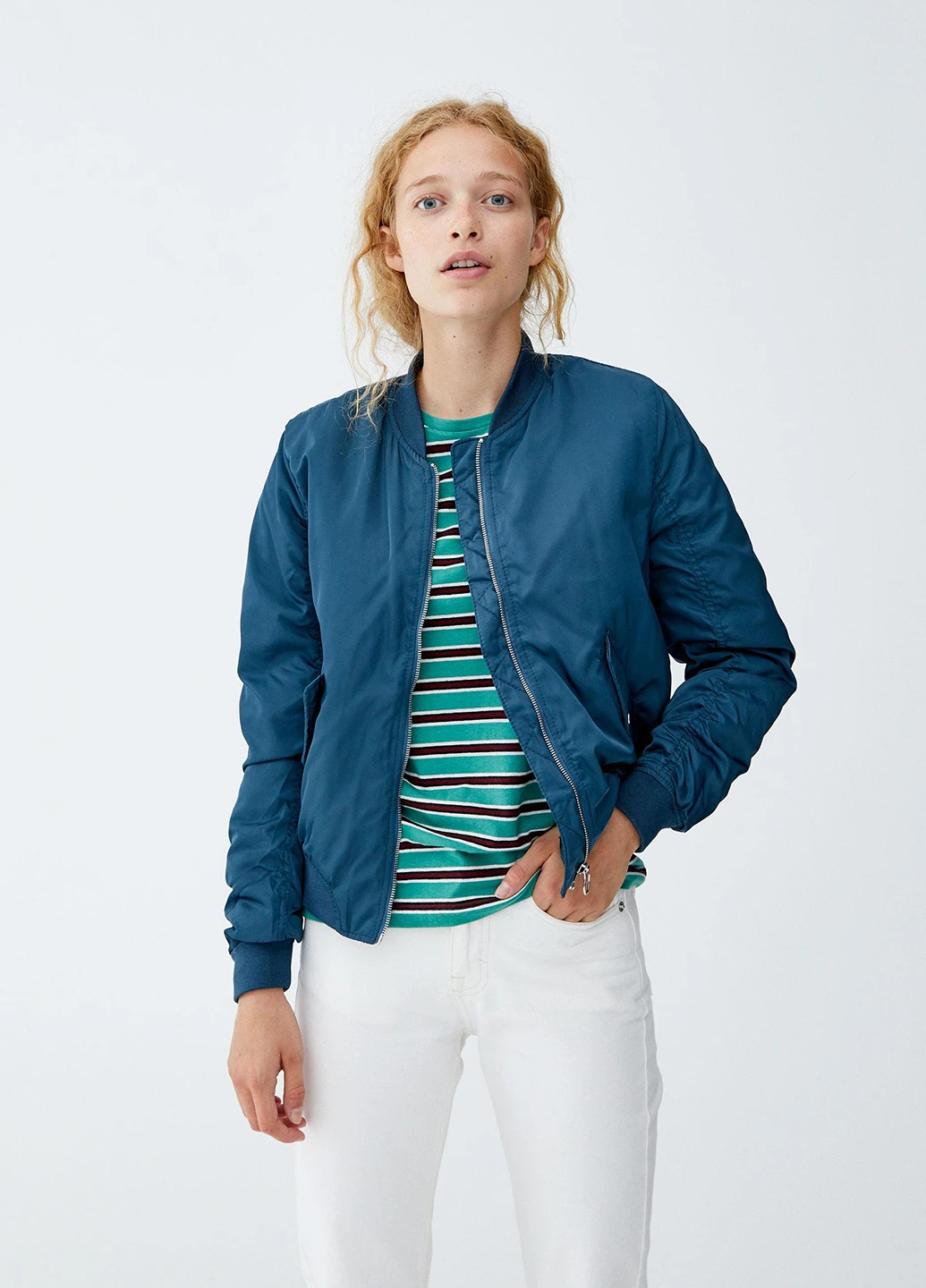 Бомбер Pull & Bear на блискавці (245771004)