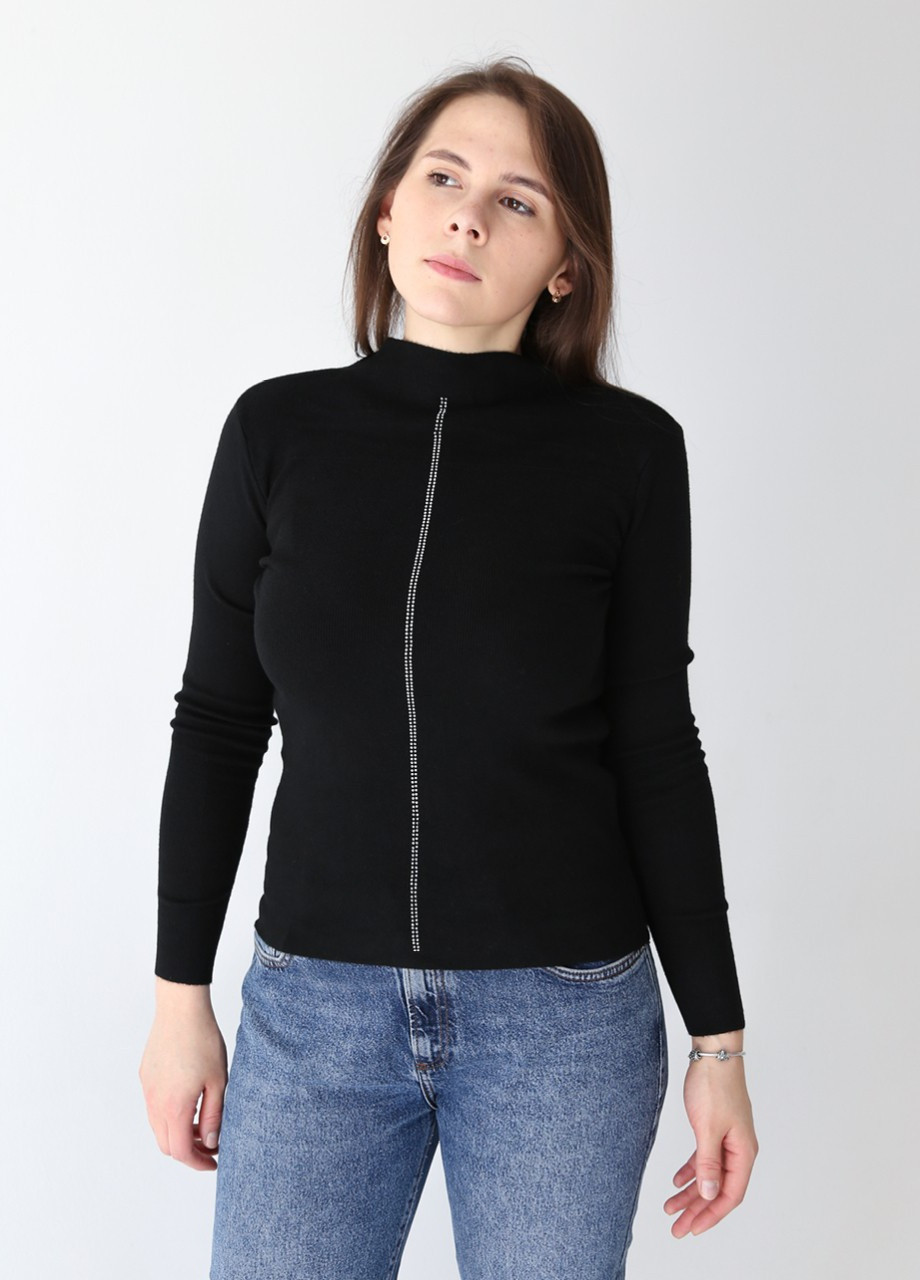 Черный демисезонный свитер женский черный приталенный со стразами тонкий JEANSclub Приталенный