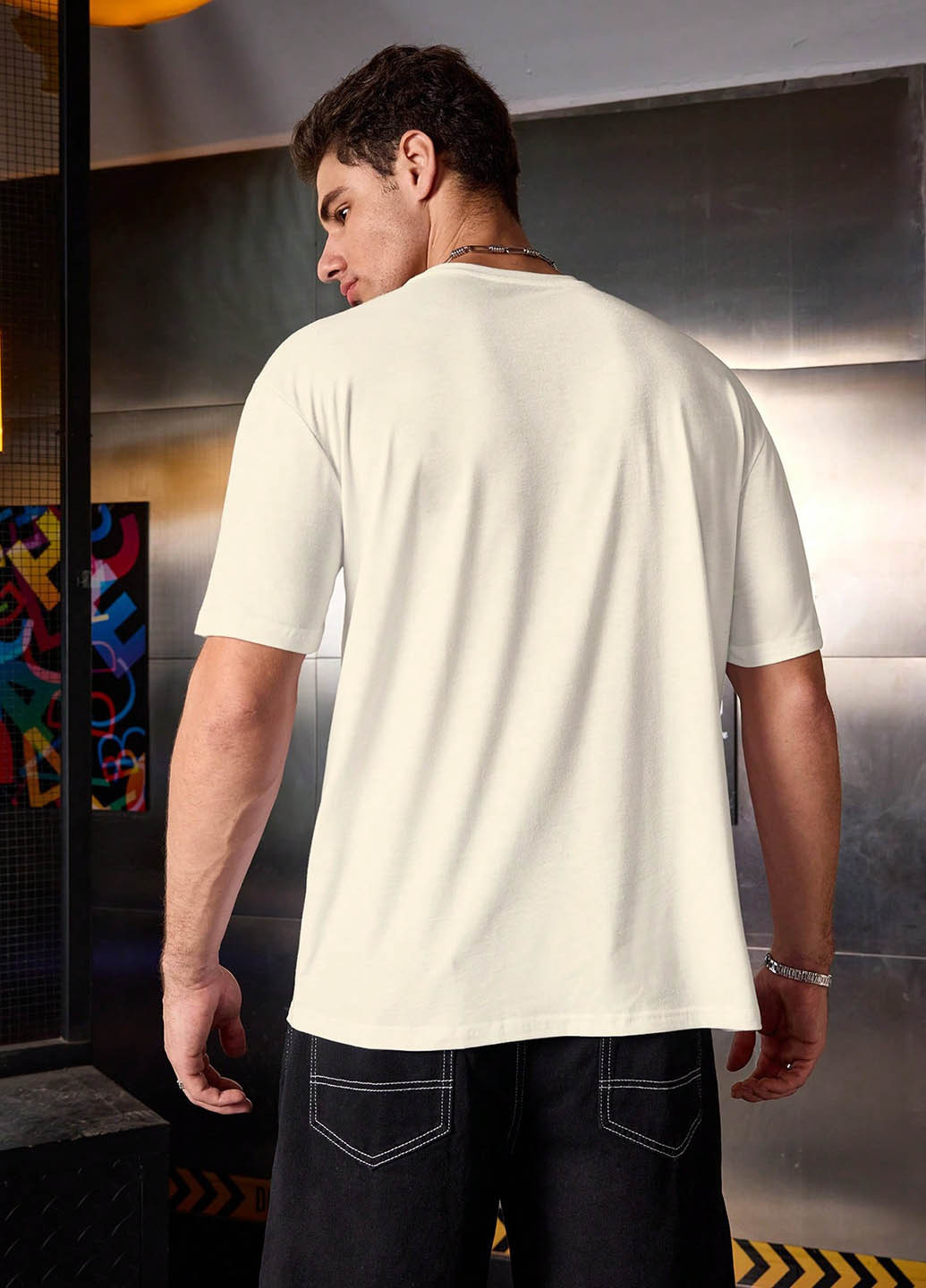 Кремовая футболка SHEIN