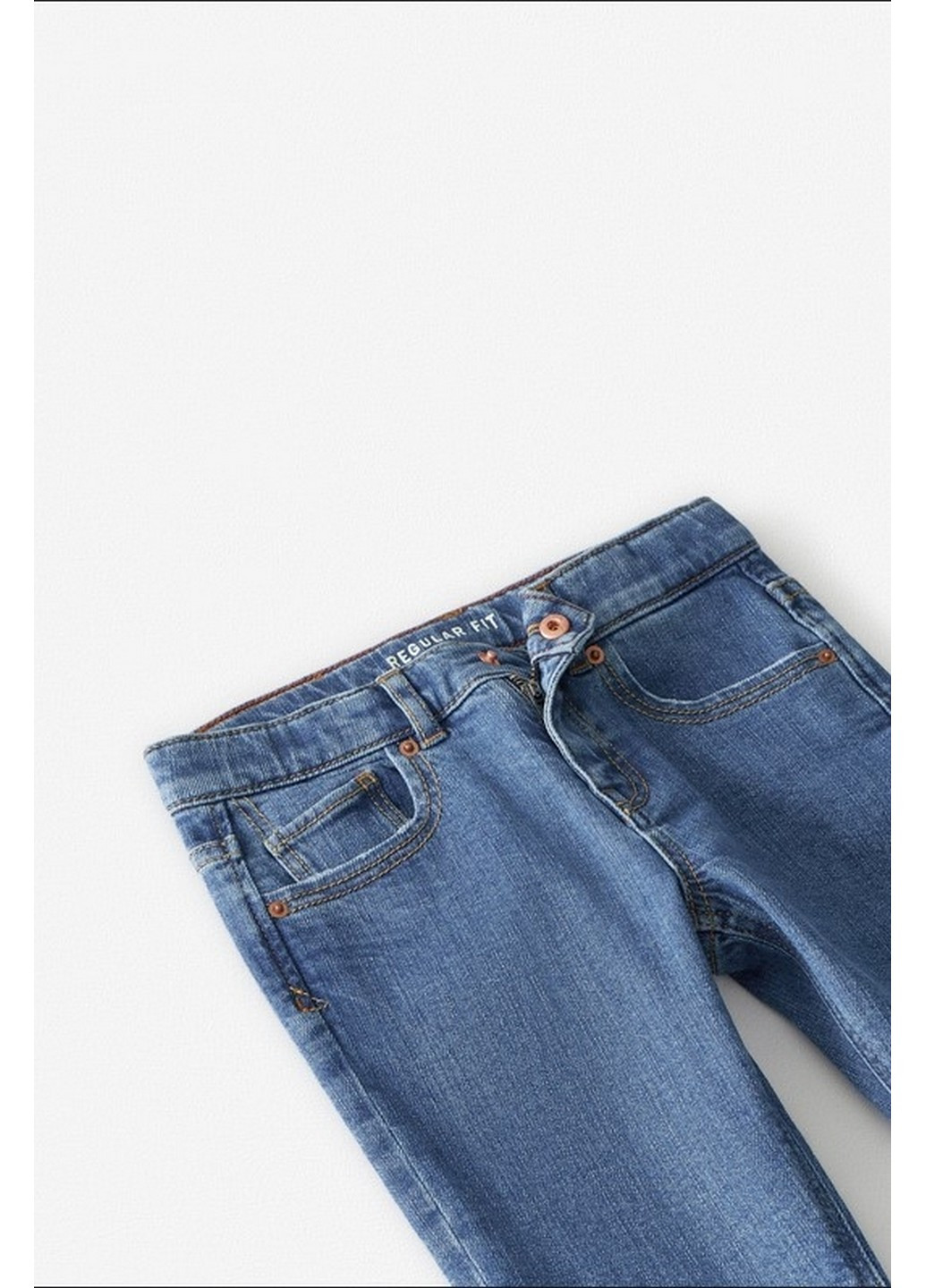 Синие демисезонные джинсы Zara
