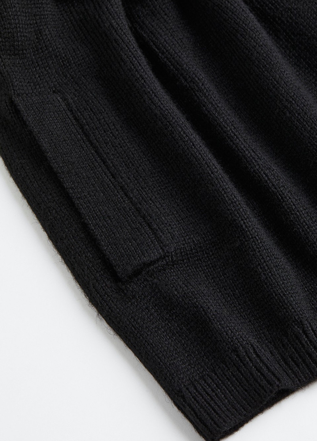 Черный зимний кардиган H&M