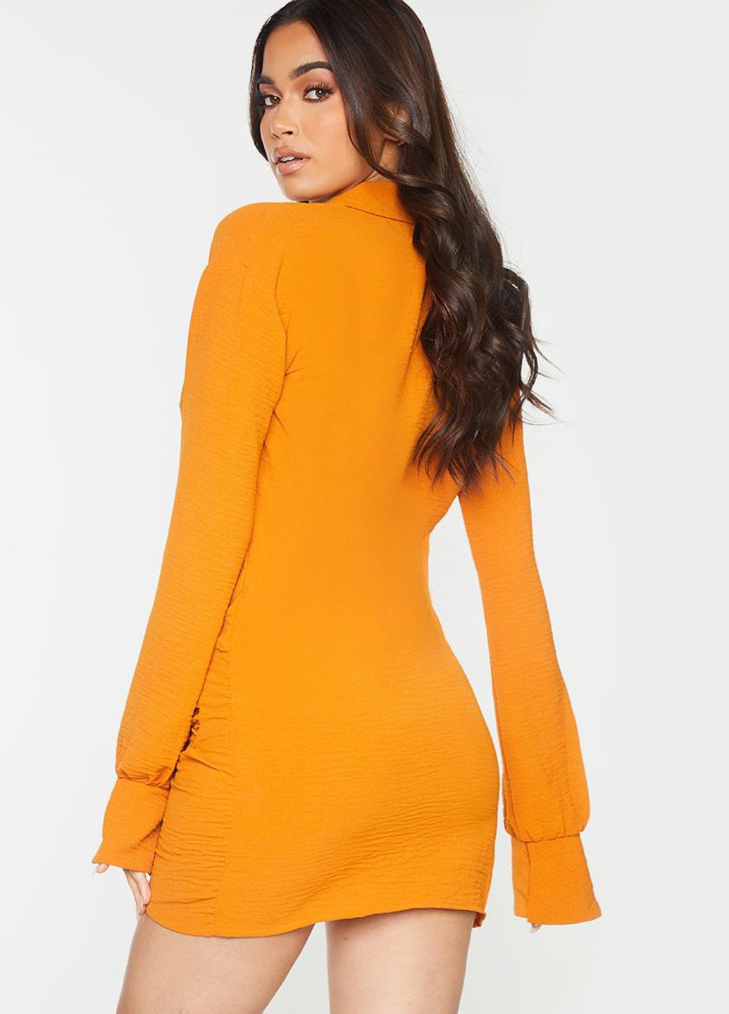 Оранжевое кэжуал платье рубашка, на запах PrettyLittleThing однотонное