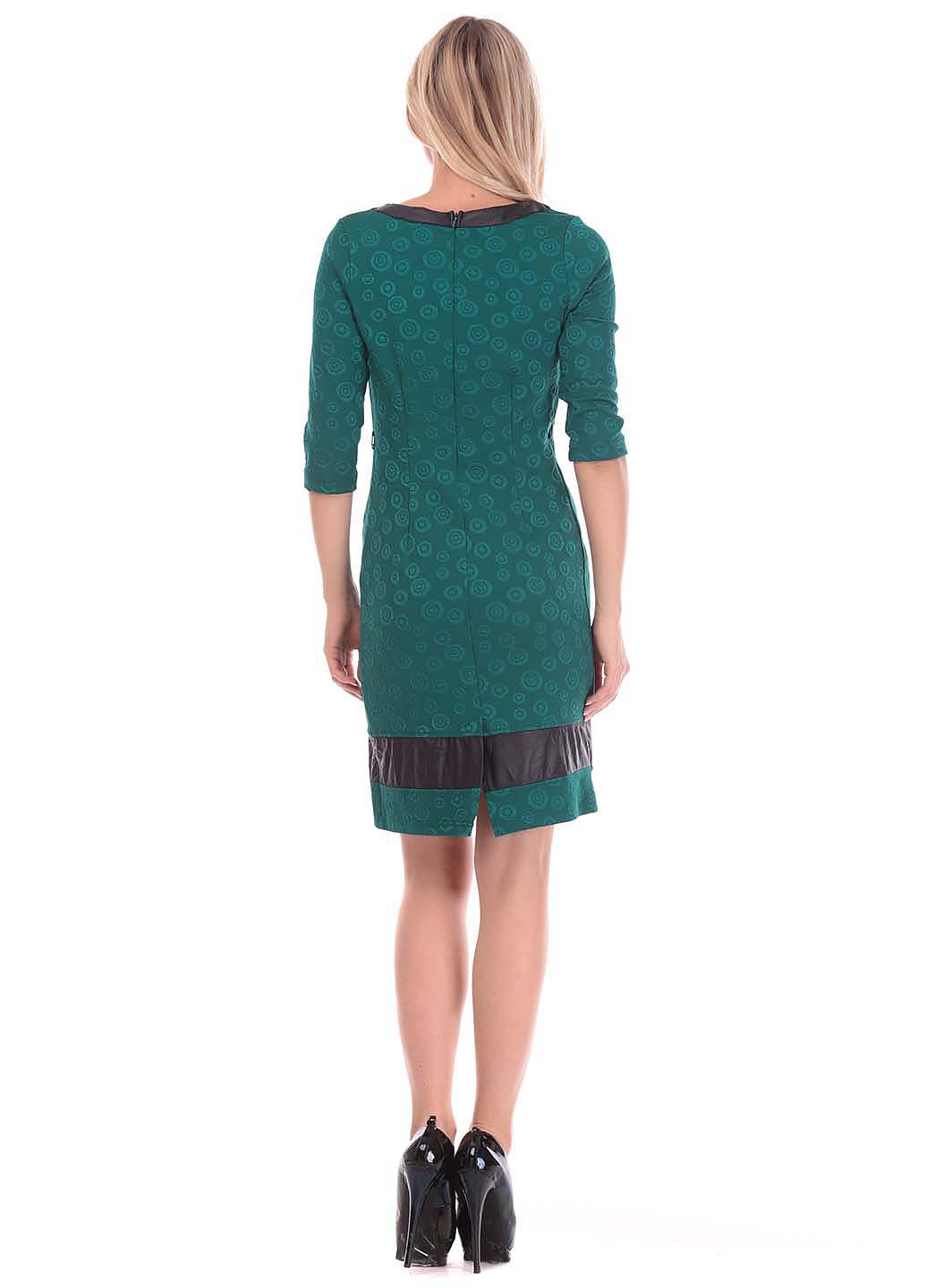 Зеленое кэжуал платье карандаш Shireen с абстрактным узором
