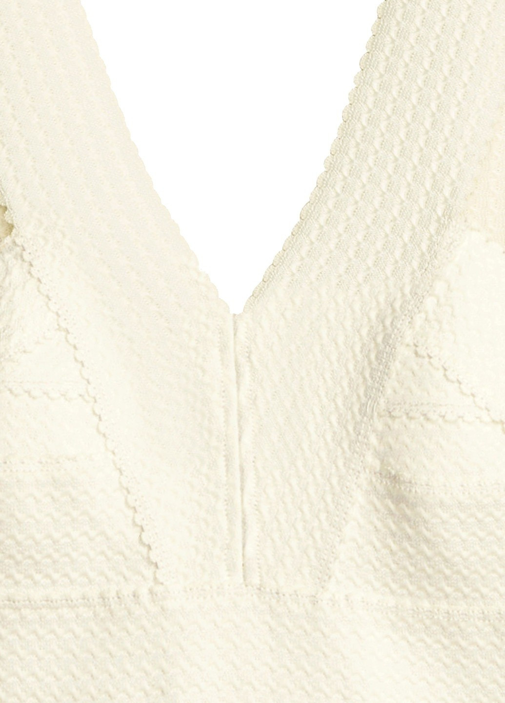 Молочное коктейльное платье клеш H&M однотонное