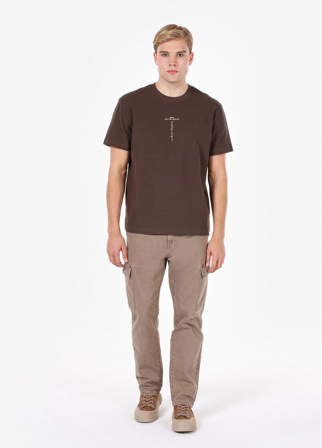 Коричневая футболка Colin's