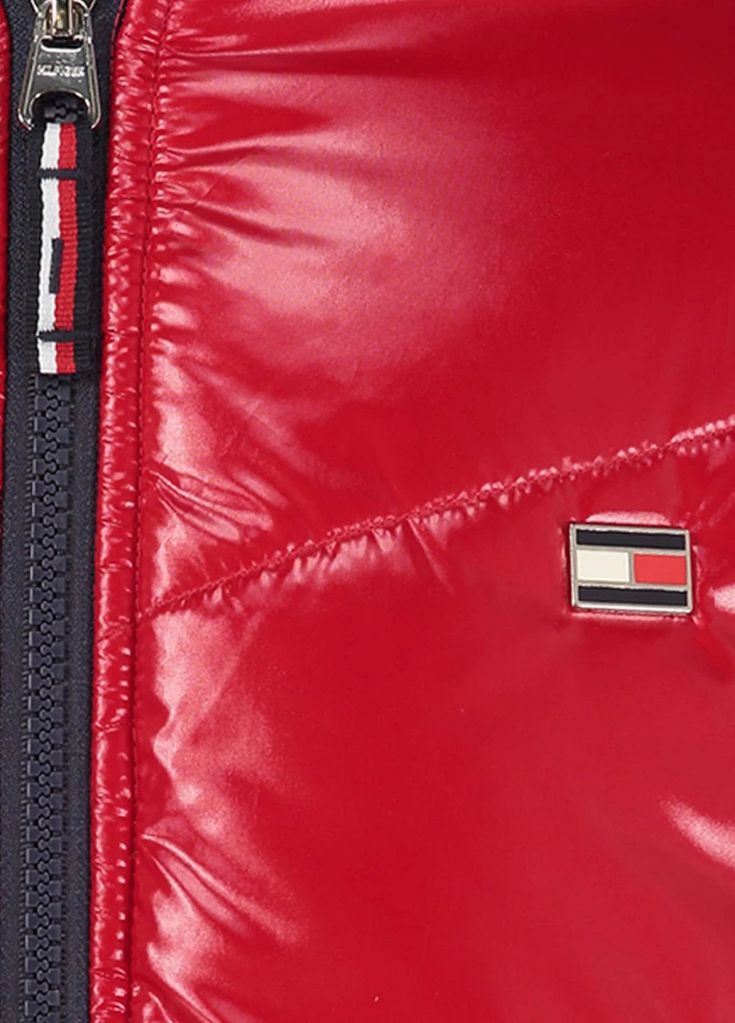 Красная демисезонная куртка Tommy Hilfiger