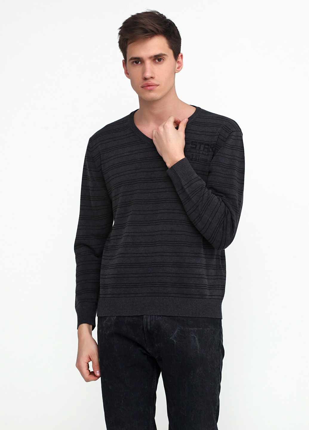 Темно-серый демисезонный пуловер пуловер G-MU21