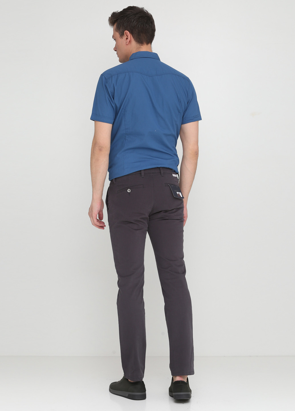 Черные кэжуал демисезонные зауженные брюки Pioneer