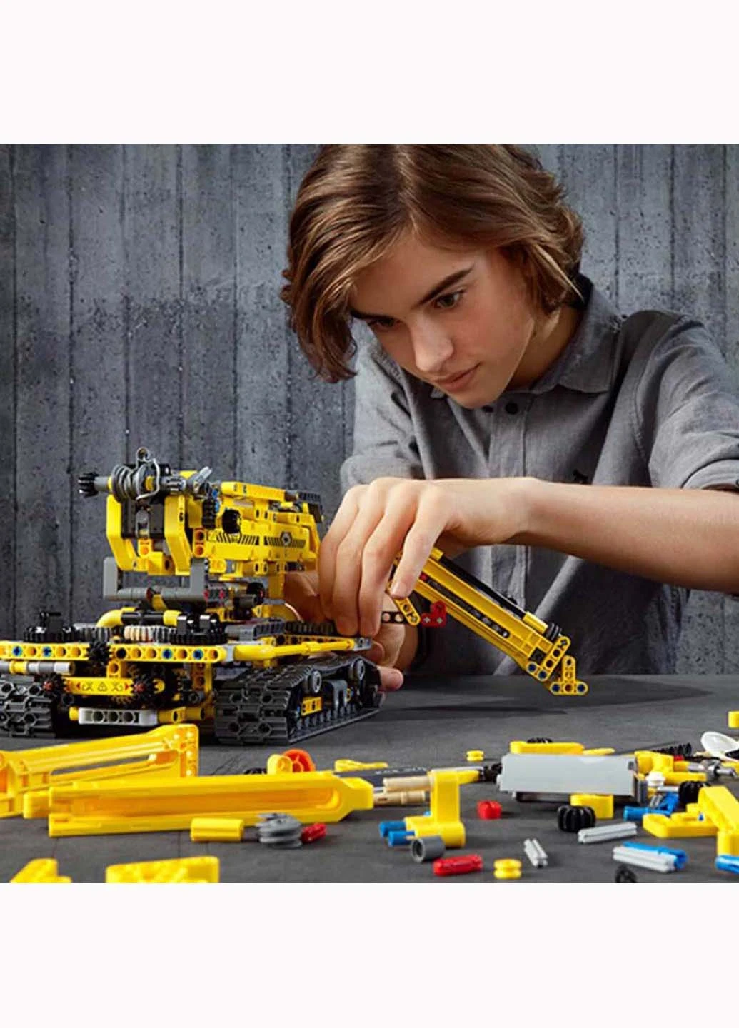 Конструктор Lego Technic Компактный гусеничный кран 920 деталей (207383291)