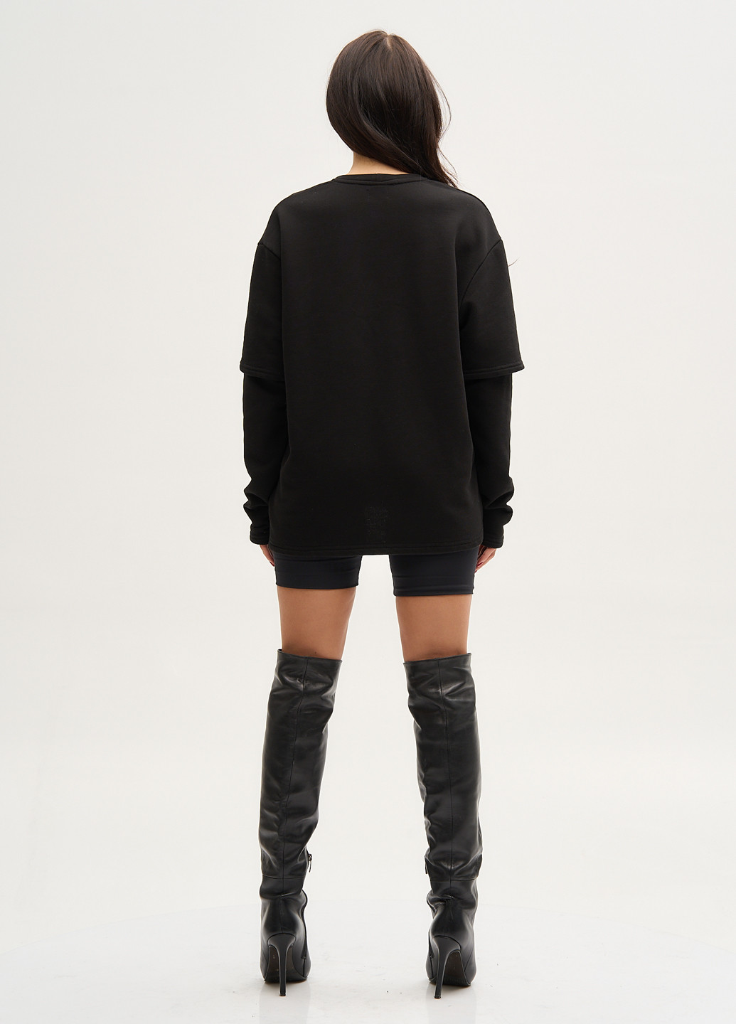 Черный свитшот SYLA надпись без декора (285792461)