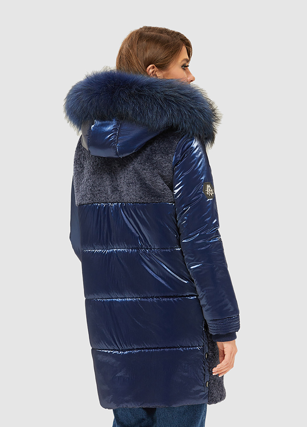 Темно-синяя зимняя куртка MN