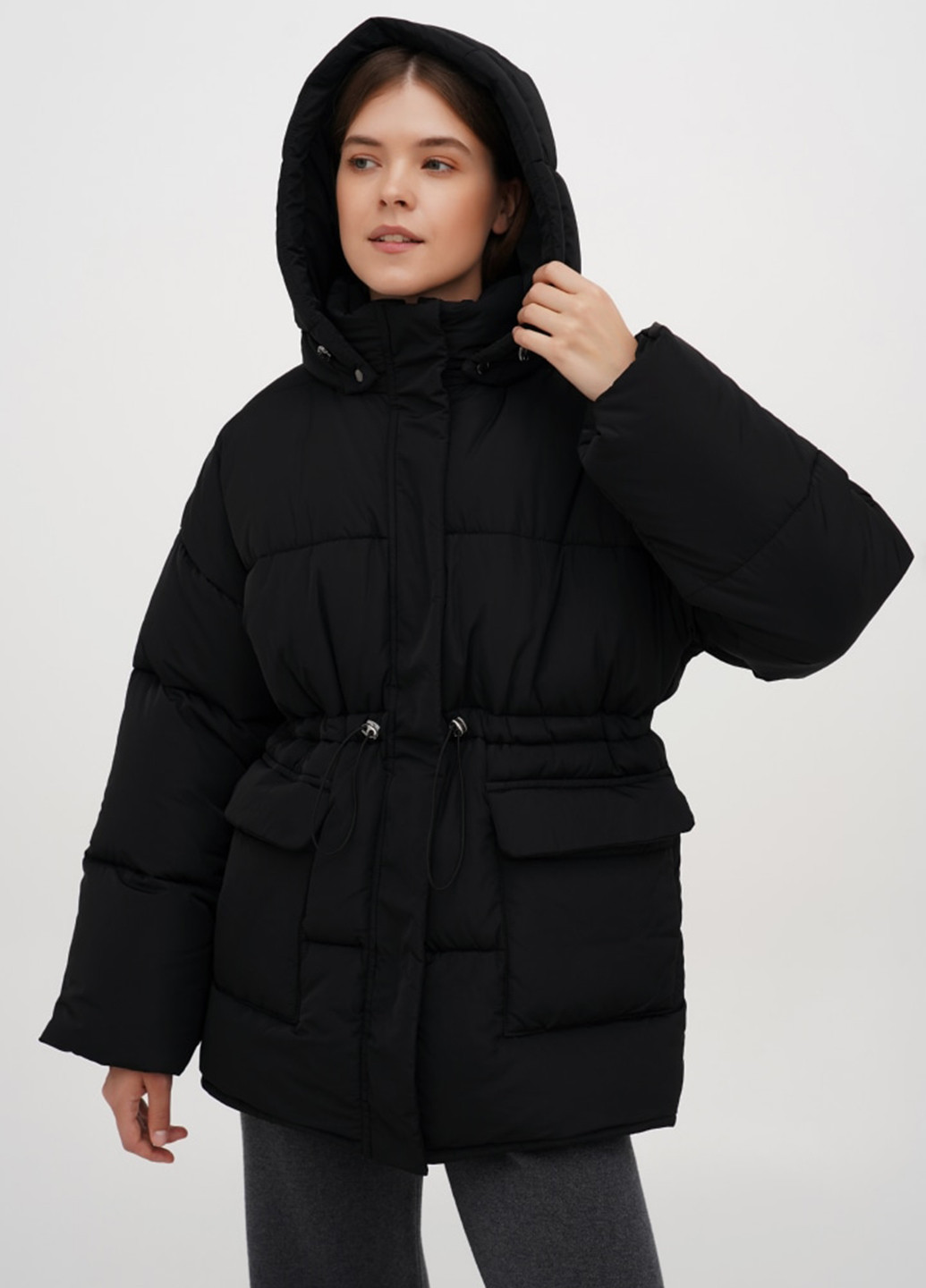 Чорний зимній Пуховик ESSME