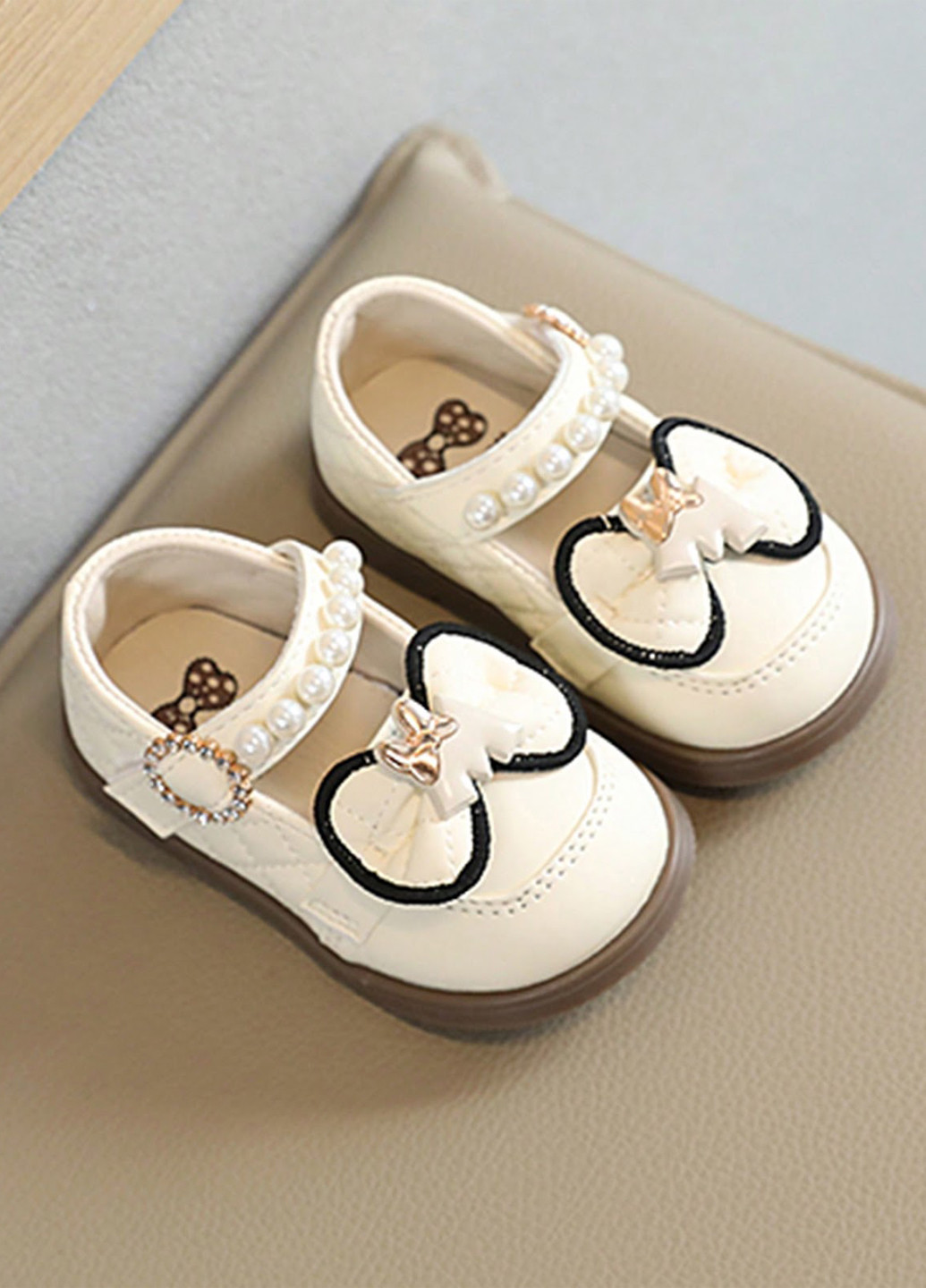 Молочные туфли на низком каблуке SHEIN