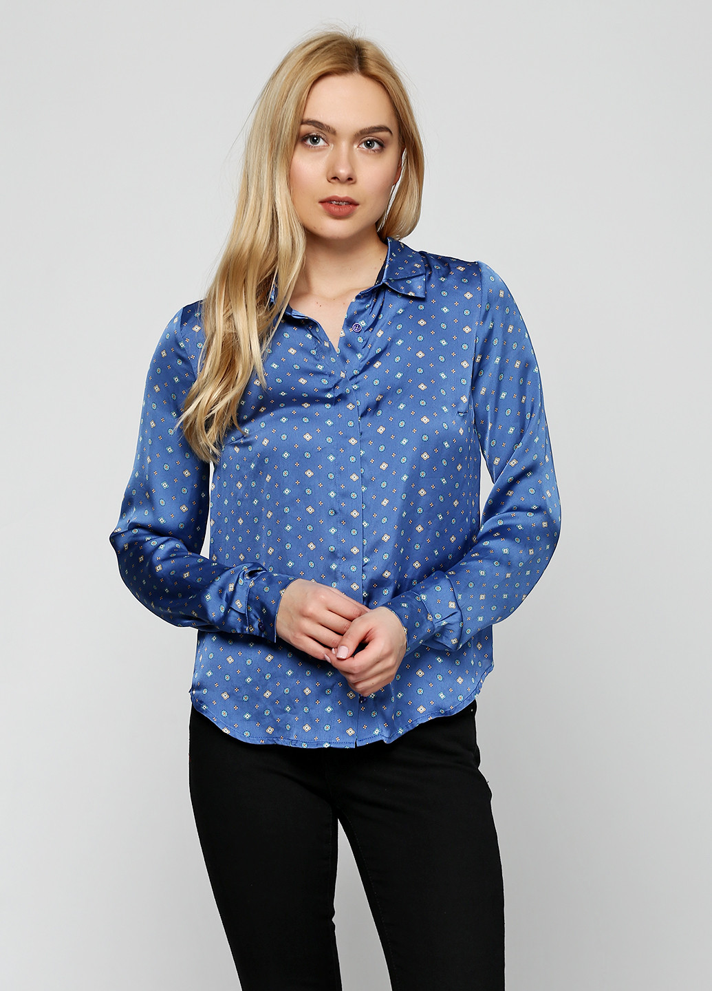 Голубая демисезонная блуза Mees