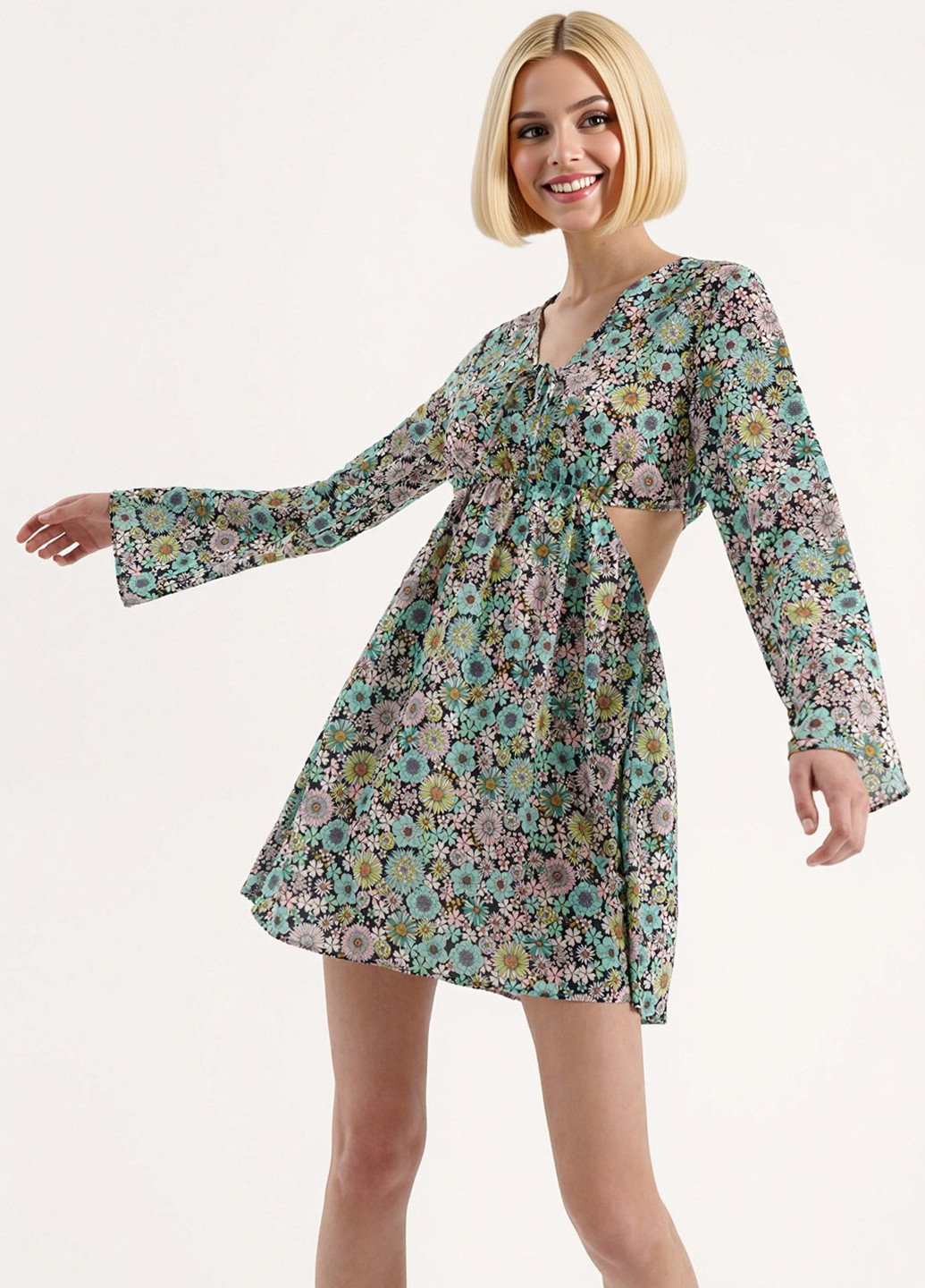 Комбинированное кэжуал платье клеш House с цветочным принтом