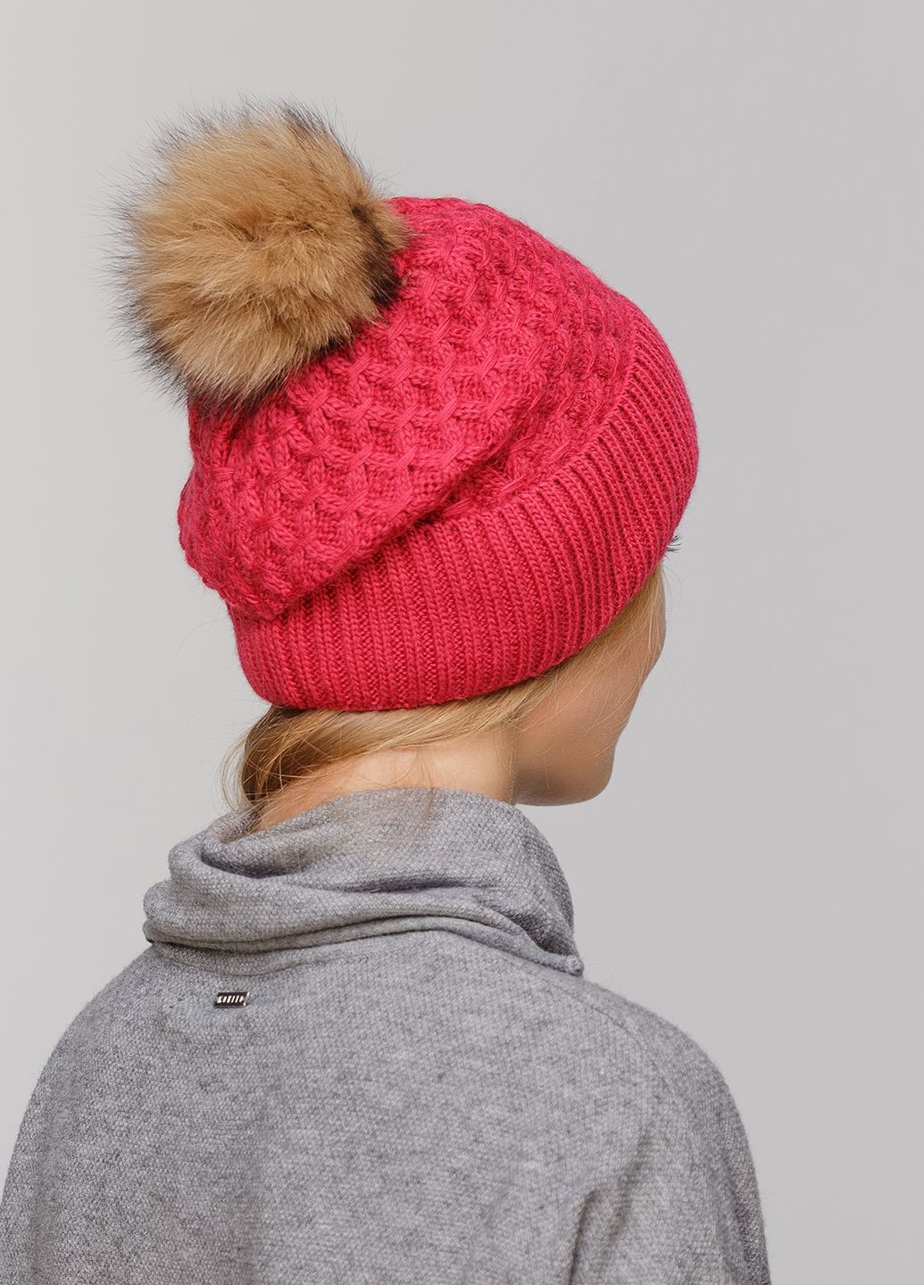 Зимняя теплая женская шапка на флисовой подкладке 550744 Merlini (249643194)
