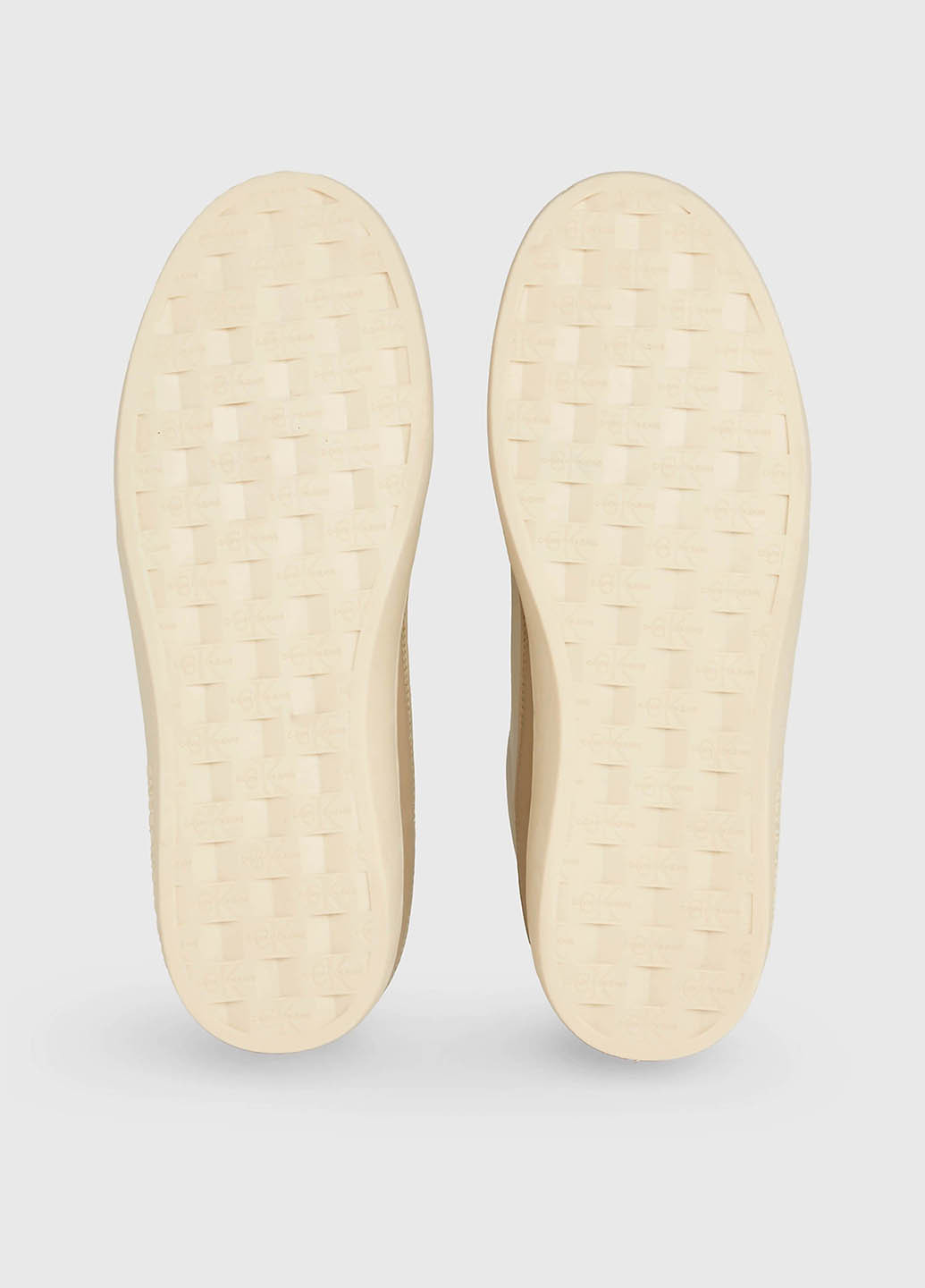 Білі кеди Calvin Klein