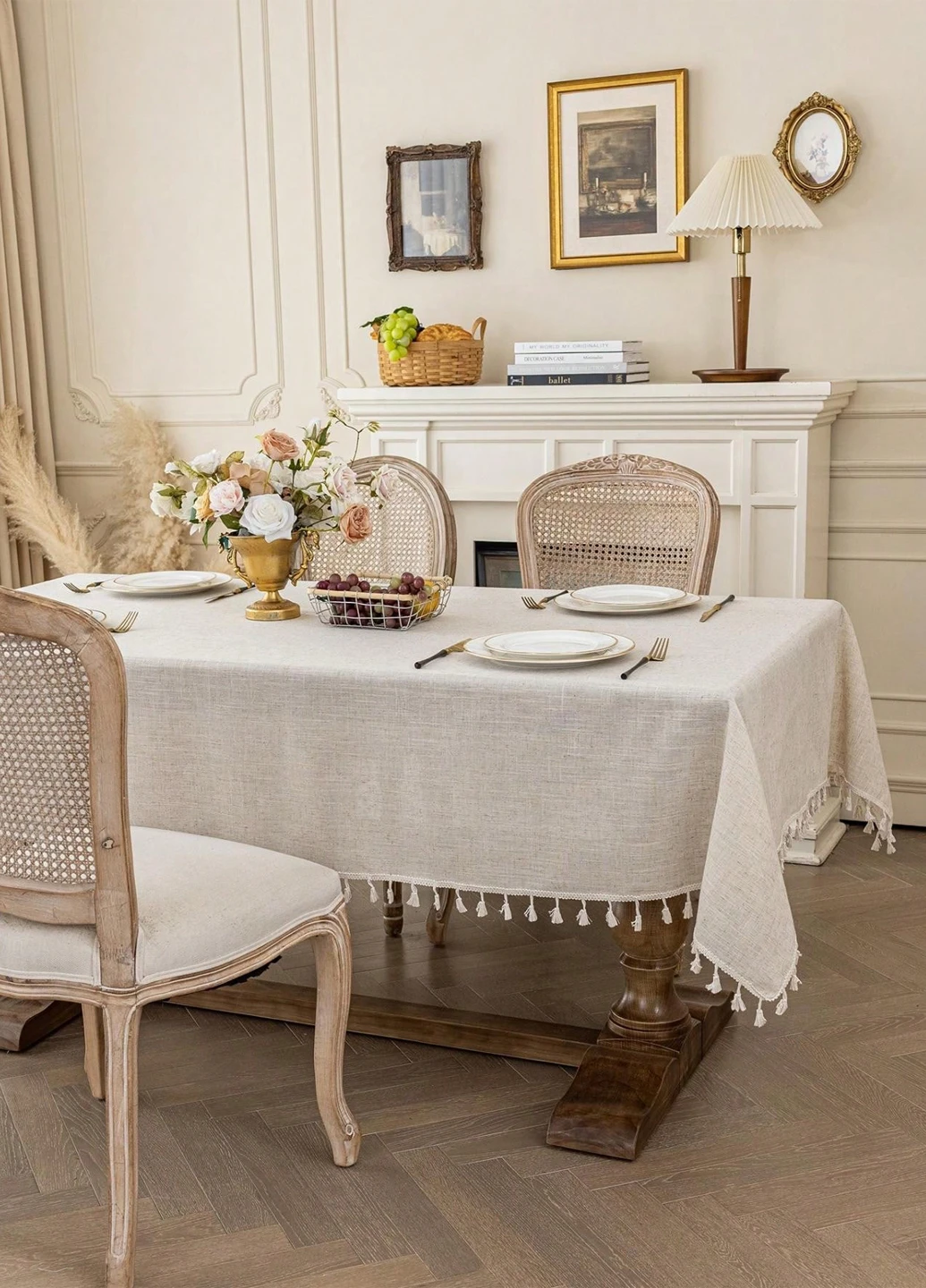 Скатертина, 90х90 см SHEIN (342411901)