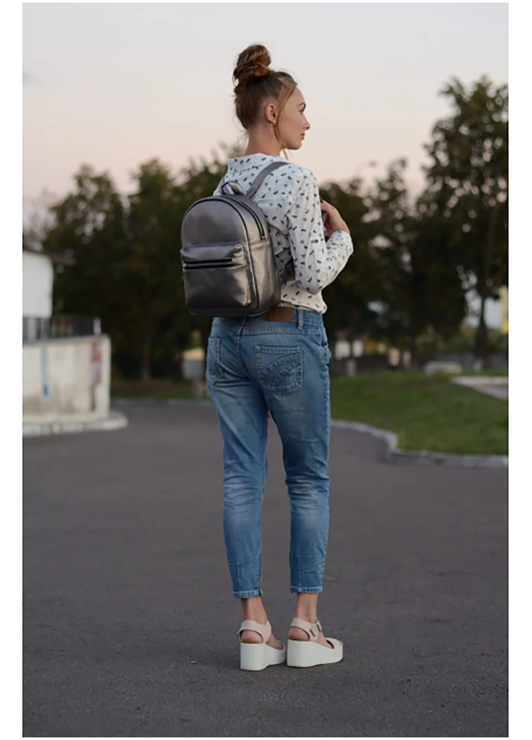Жіночій рюкзак 32х12х25 см Sambag (252155248)