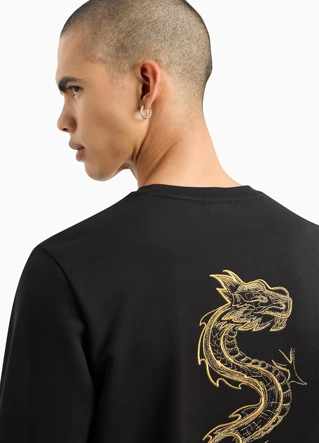 Черный свитшот Armani Exchange однотонный вышивка (315341646)