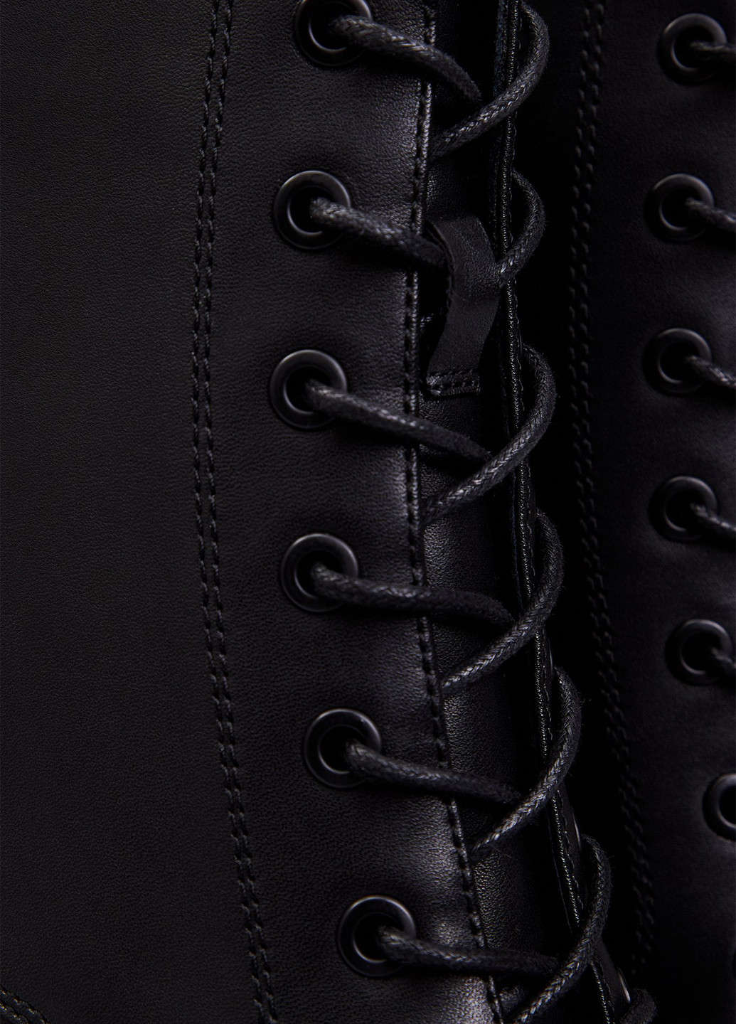 Чорні демісезонна ботильйони PRPY